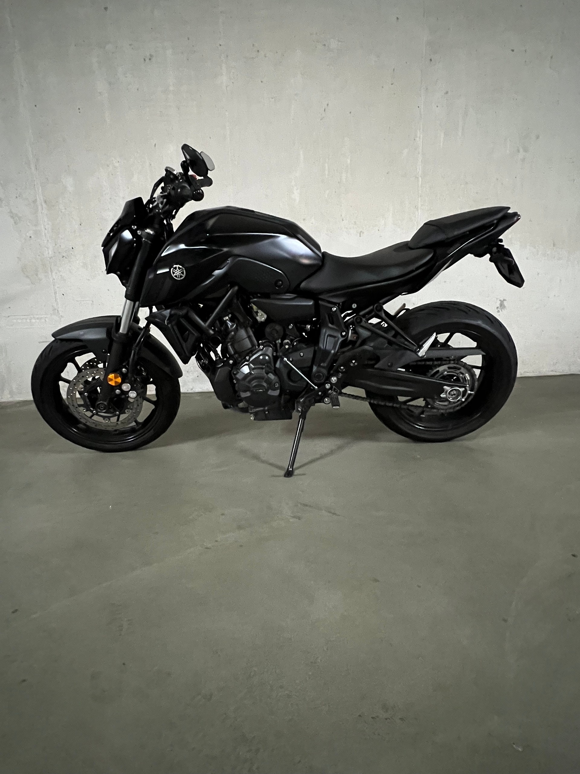 YAMAHA MT-07-image-1
