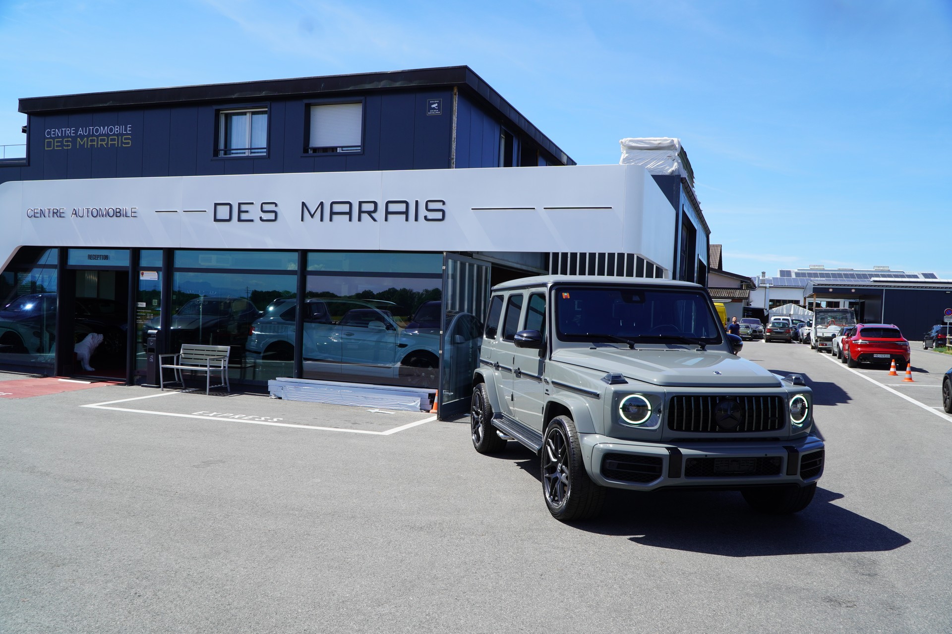 MERCEDES-BENZ G 63 AMG 4x4 Speedshift Plus G-Tronic-showroom-element-2