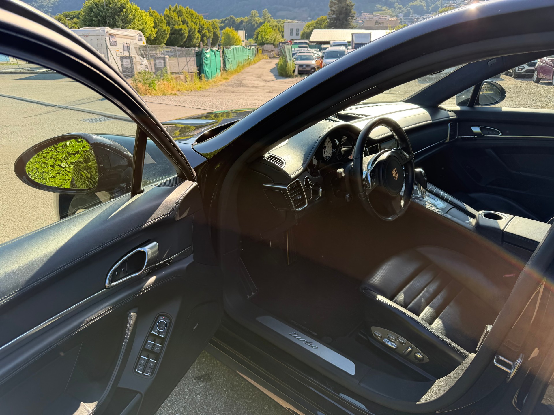 PORSCHE Panamera Turbo 4.8 PDK-image-6