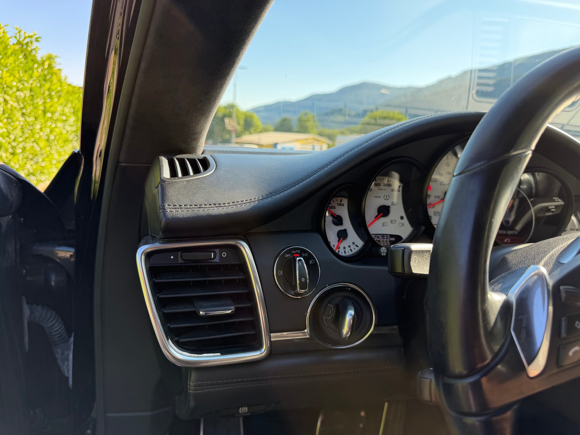 PORSCHE Panamera Turbo 4.8 PDK-image-10