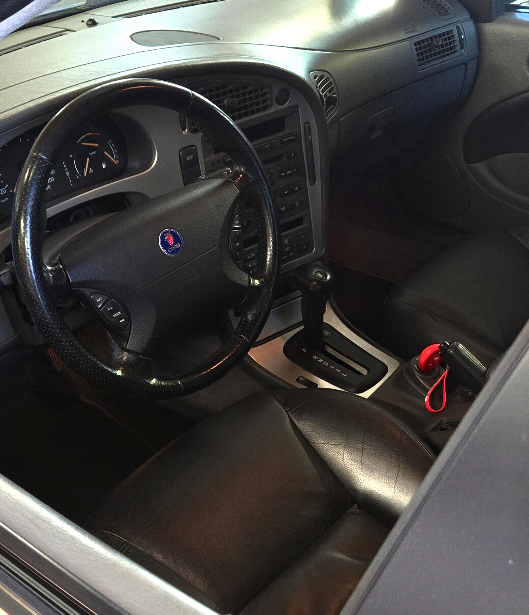 SAAB 9-5 2.3T Aero-image-5