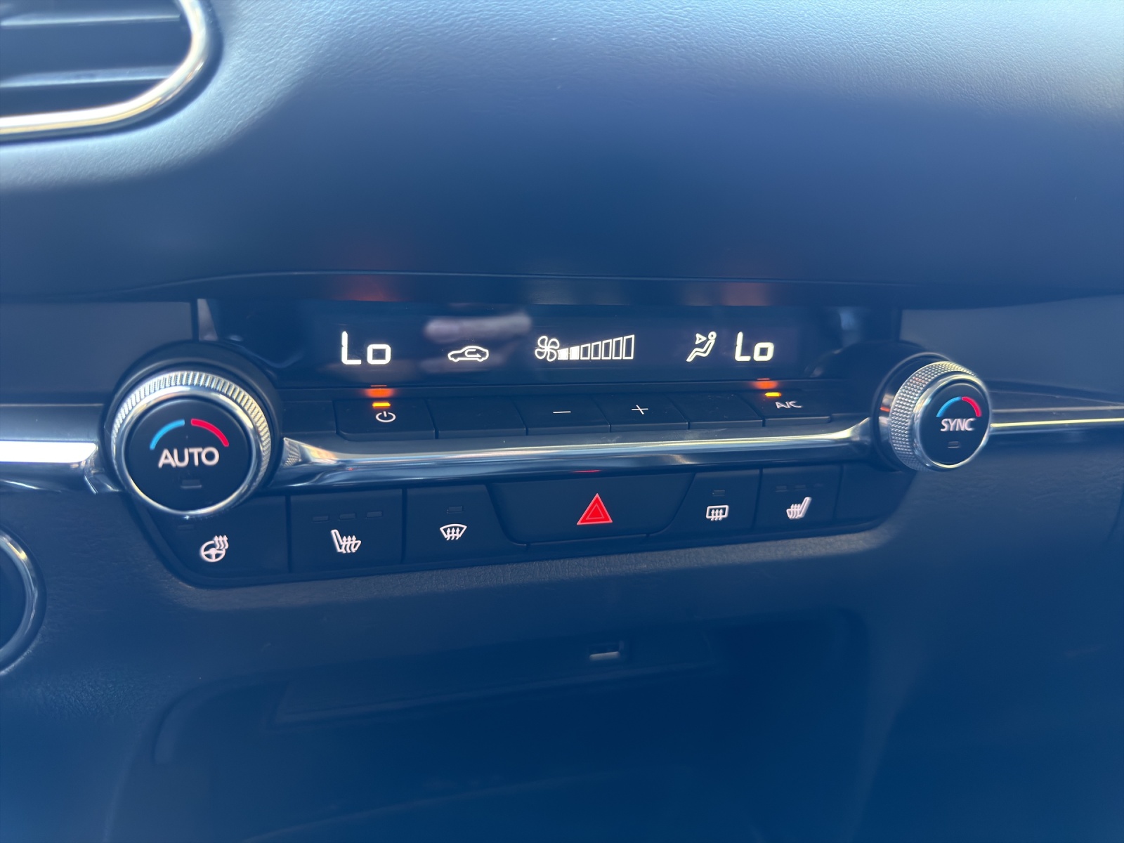 MAZDA CX-30 SKYACTIV-X 186 M Hybrid AWD Ambition Plus Automat-image-23
