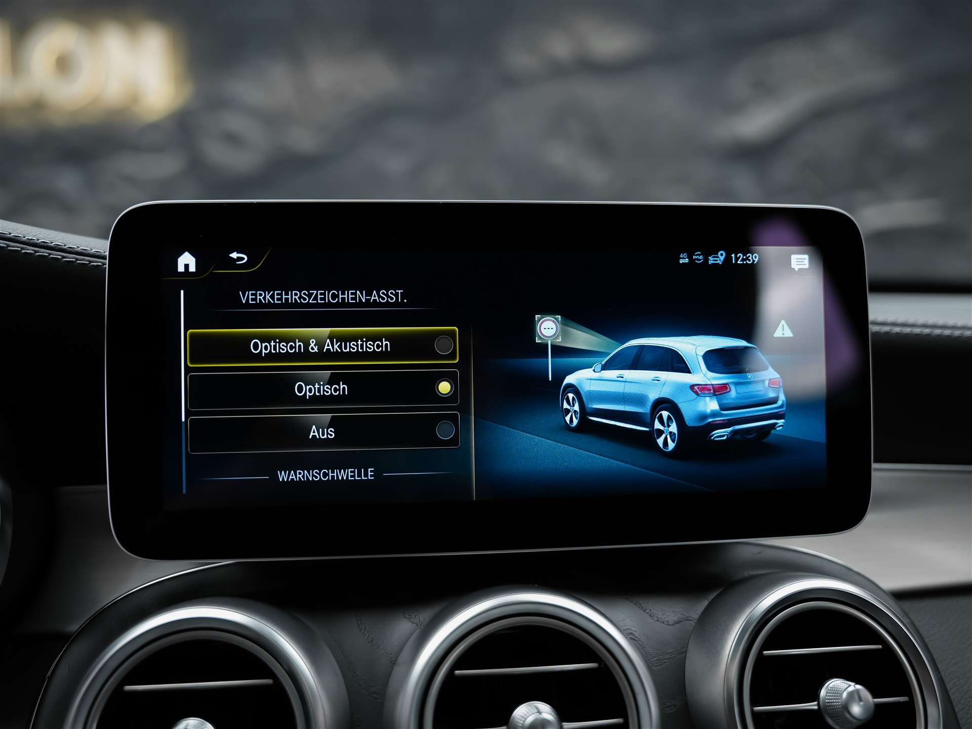 MERCEDES-BENZ GLC 200 AMG Line 4Matic 9G-Tronic *CH Auto*Facelift*EL. Sitze mit Memory*Panorama*-image-37