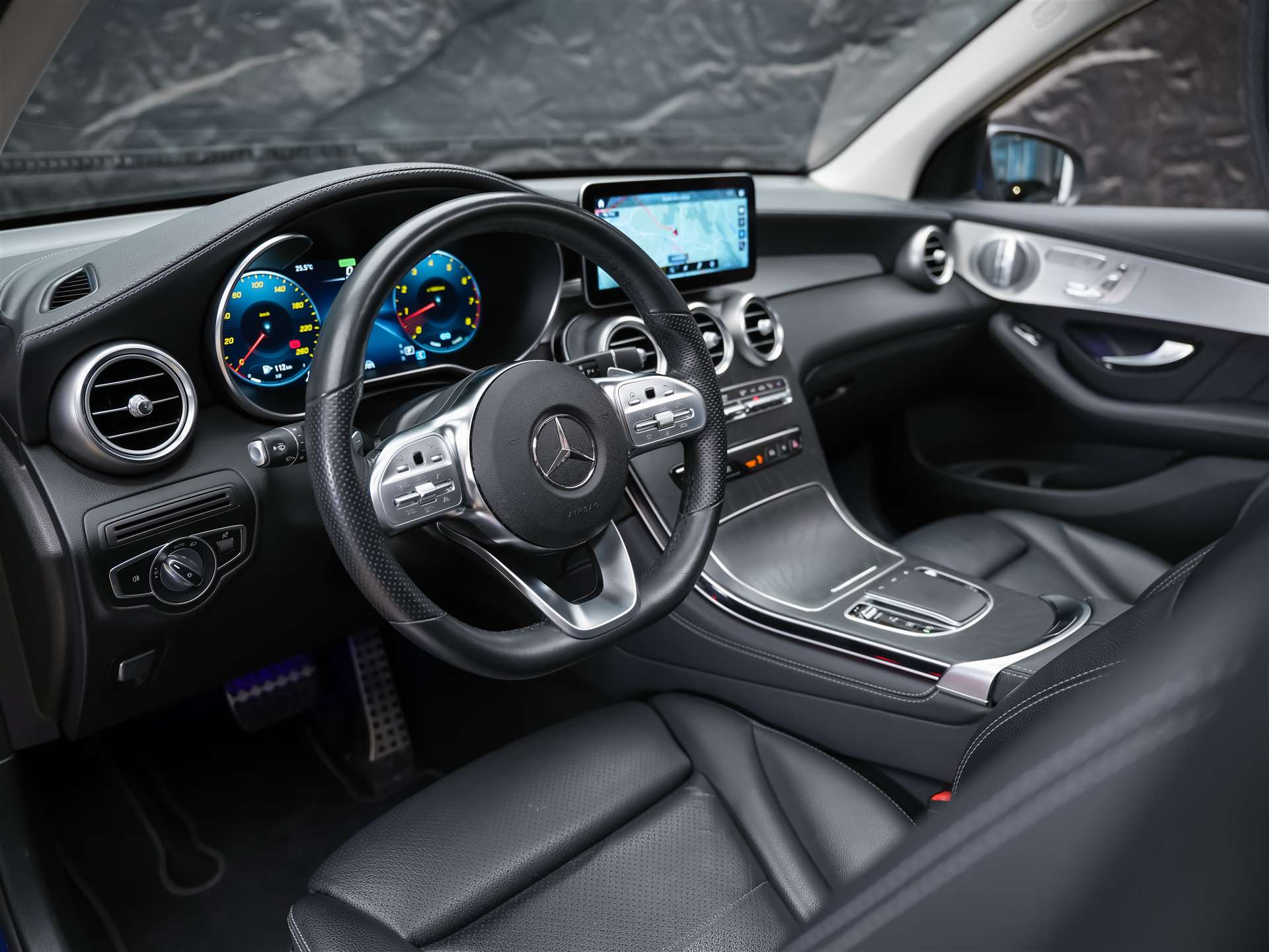 MERCEDES-BENZ GLC 200 AMG Line 4Matic 9G-Tronic *CH Auto*Facelift*EL. Sitze mit Memory*Panorama*-image-7