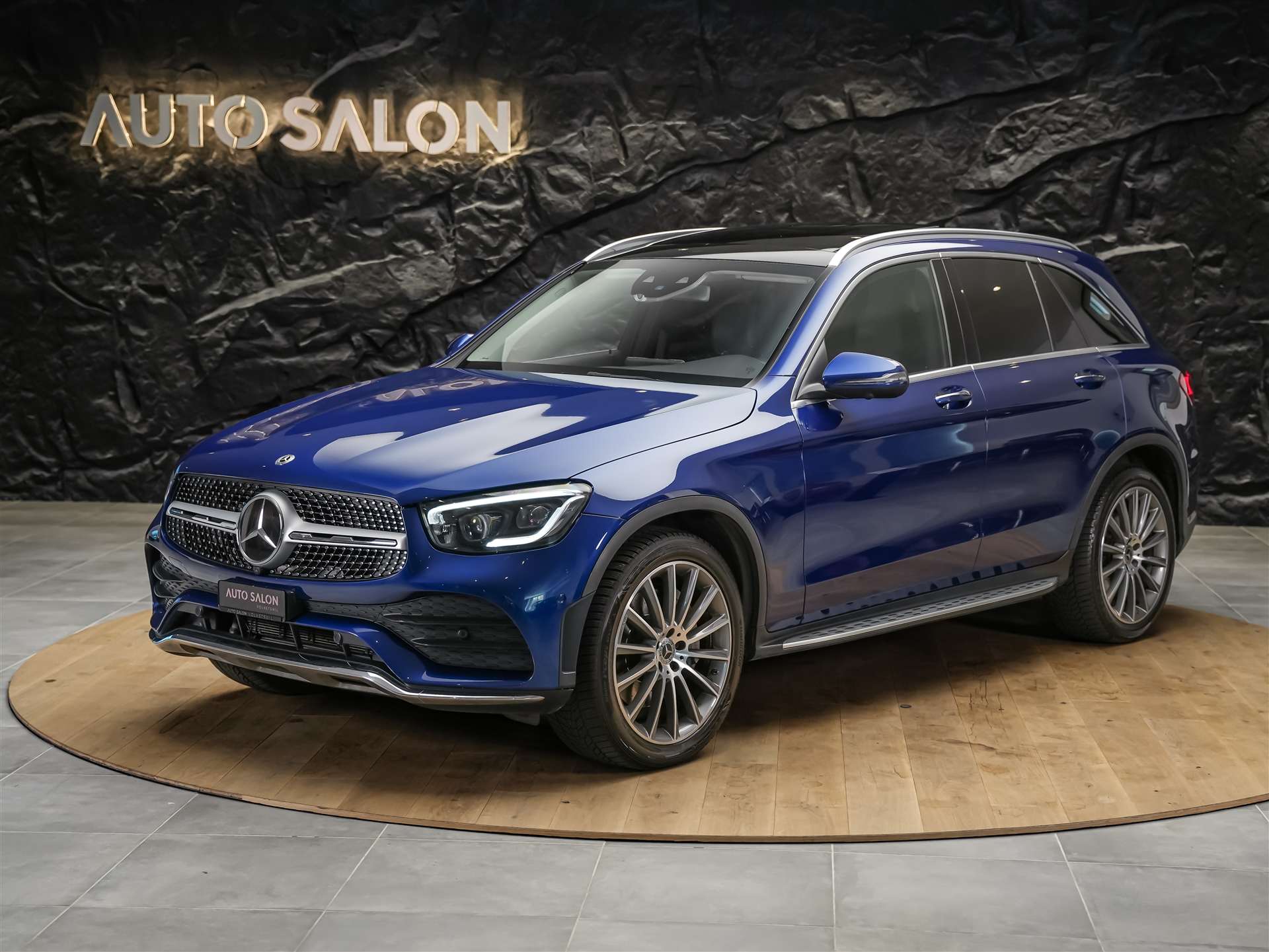 MERCEDES-BENZ GLC 200 AMG Line 4Matic 9G-Tronic *CH Auto*Facelift*EL. Sitze mit Memory*Panorama*