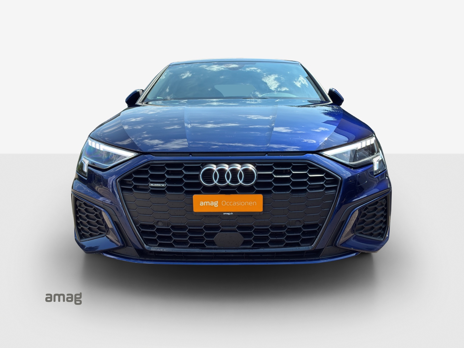 AUDI A3 Sportback 40 TFSI S line quattro S-tronic-image-6
