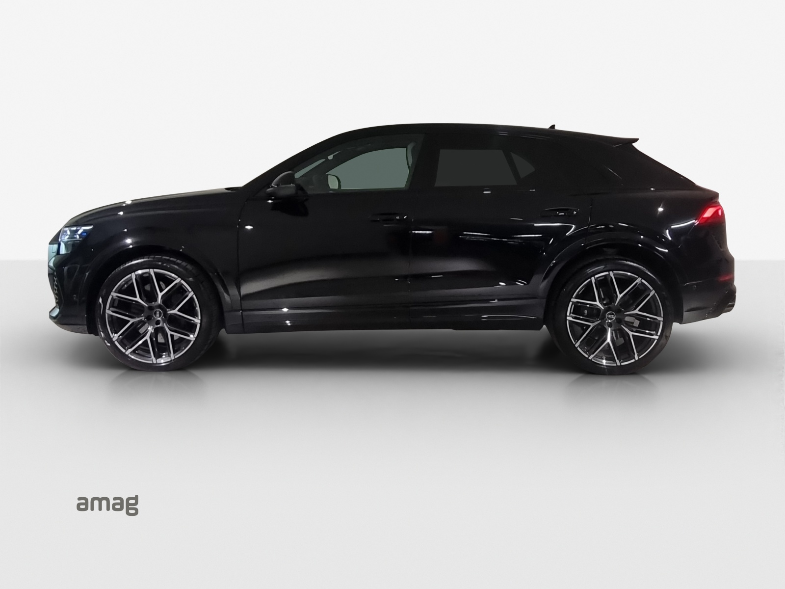 AUDI RSQ8 quattro-showroom-element-1