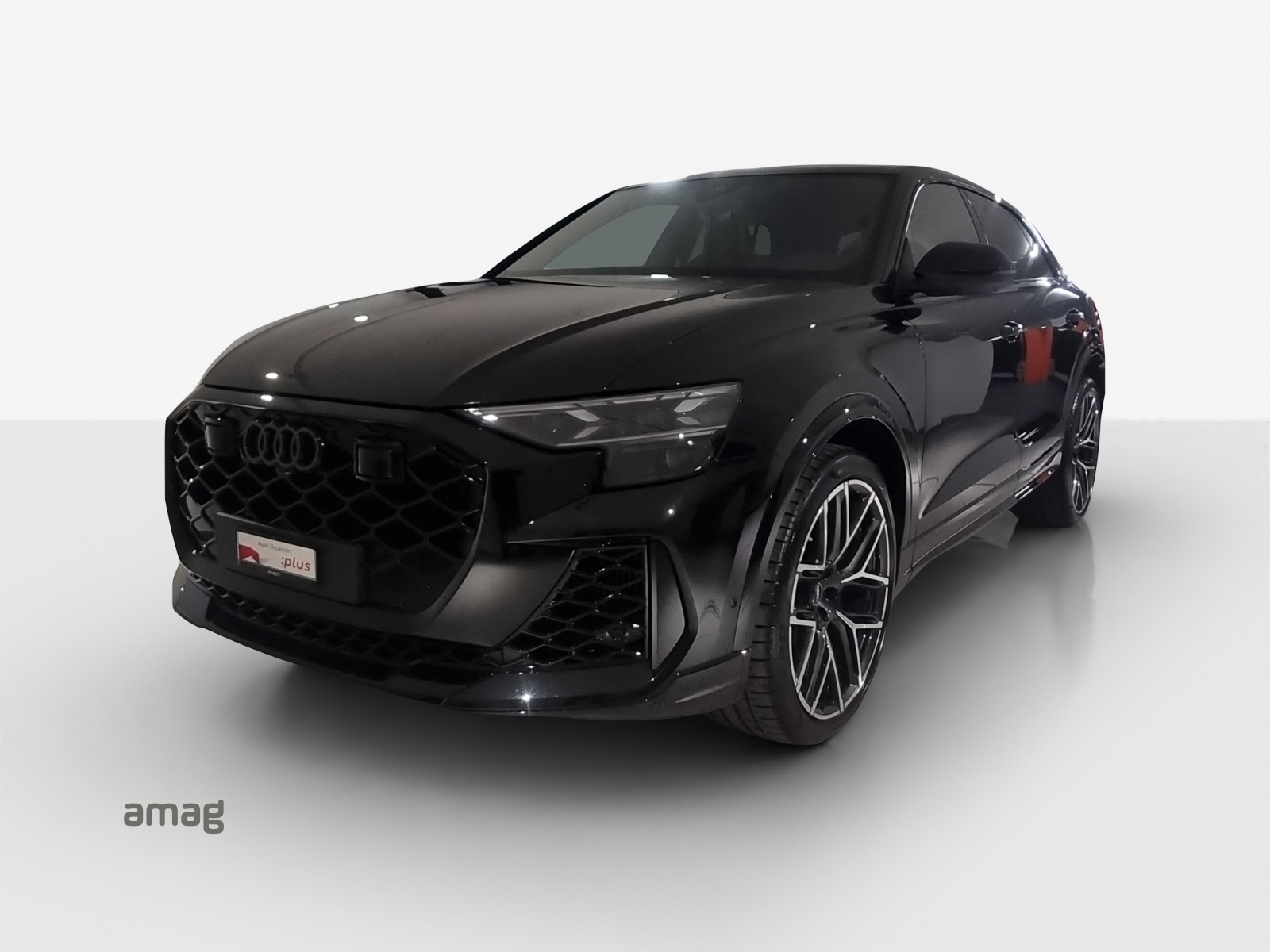 AUDI RSQ8 quattro