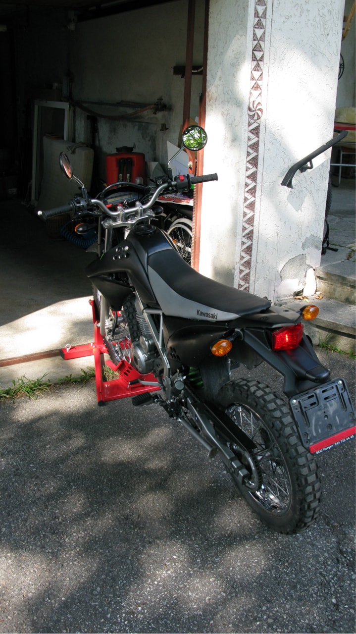 KAWASAKI KLX 125-image-3