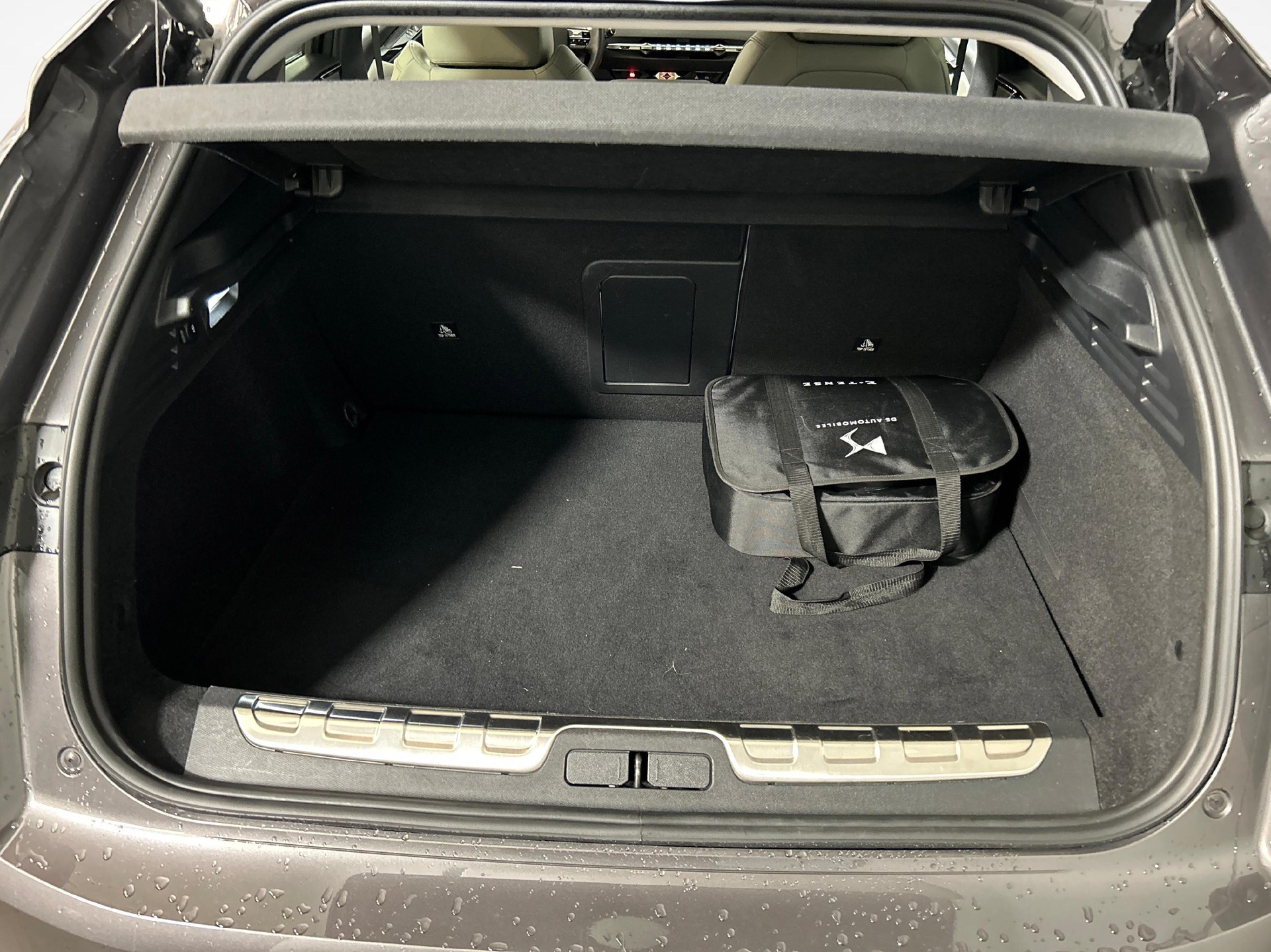 DS AUTOMOBILES 4 1.6 E-Tense Rivoli-image-12