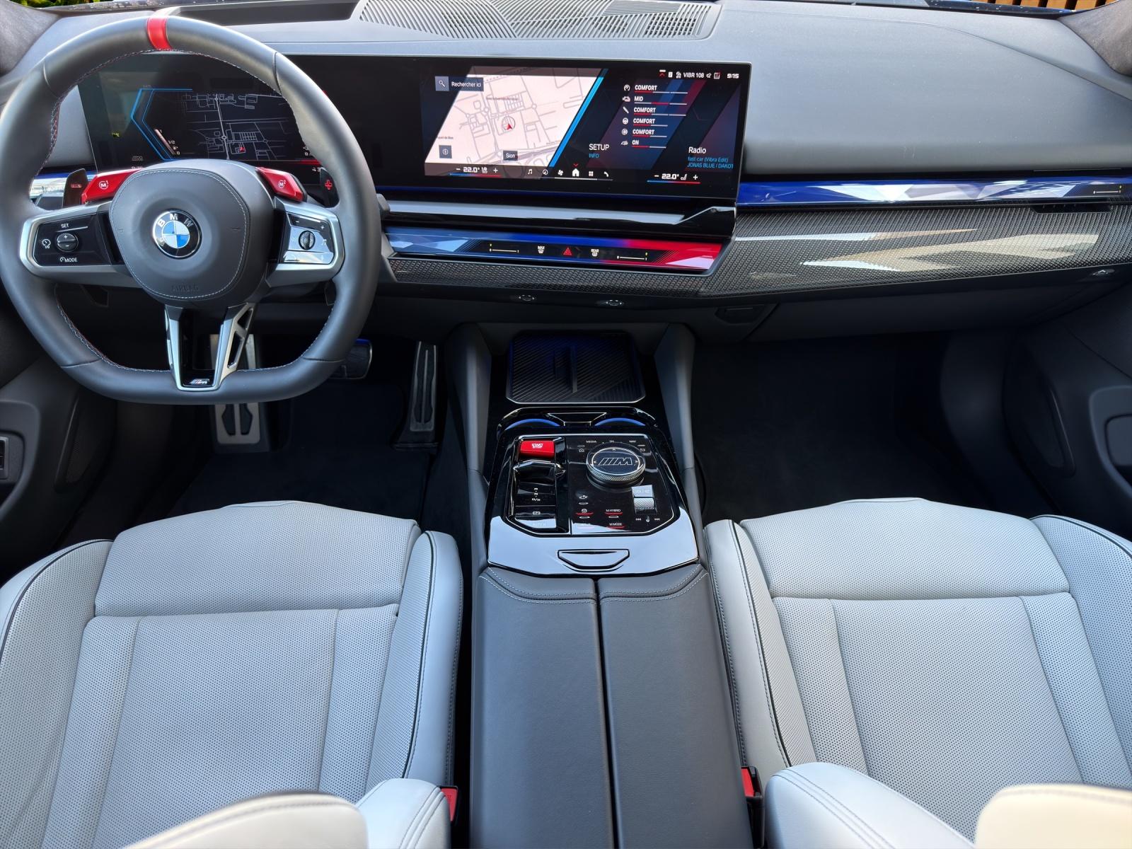 BMW M5 xDrive Touring (CH)-image-12
