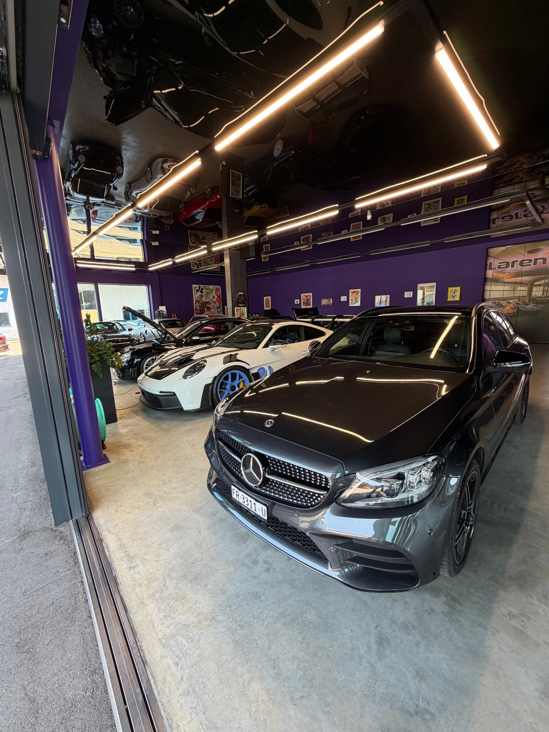 MERCEDES-BENZ C 220 d Swiss Star AMG Line 4M 9G-Tronic-showroom-element-1