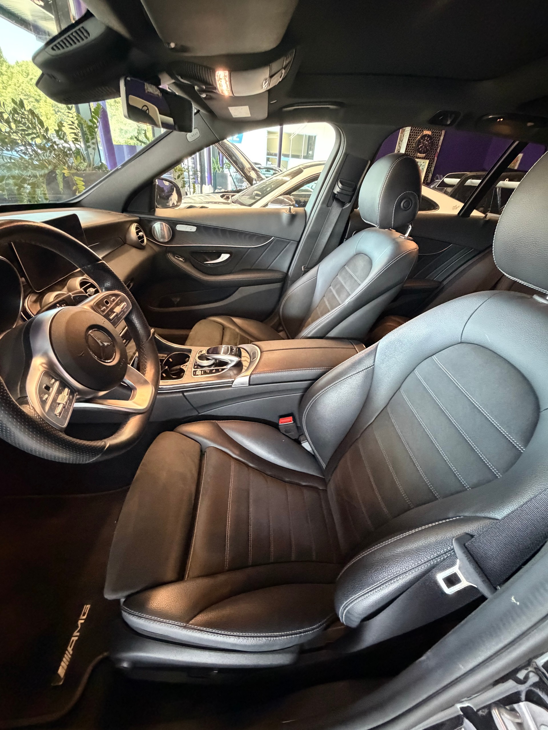 MERCEDES-BENZ C 220 d Swiss Star AMG Line 4M 9G-Tronic-image-8