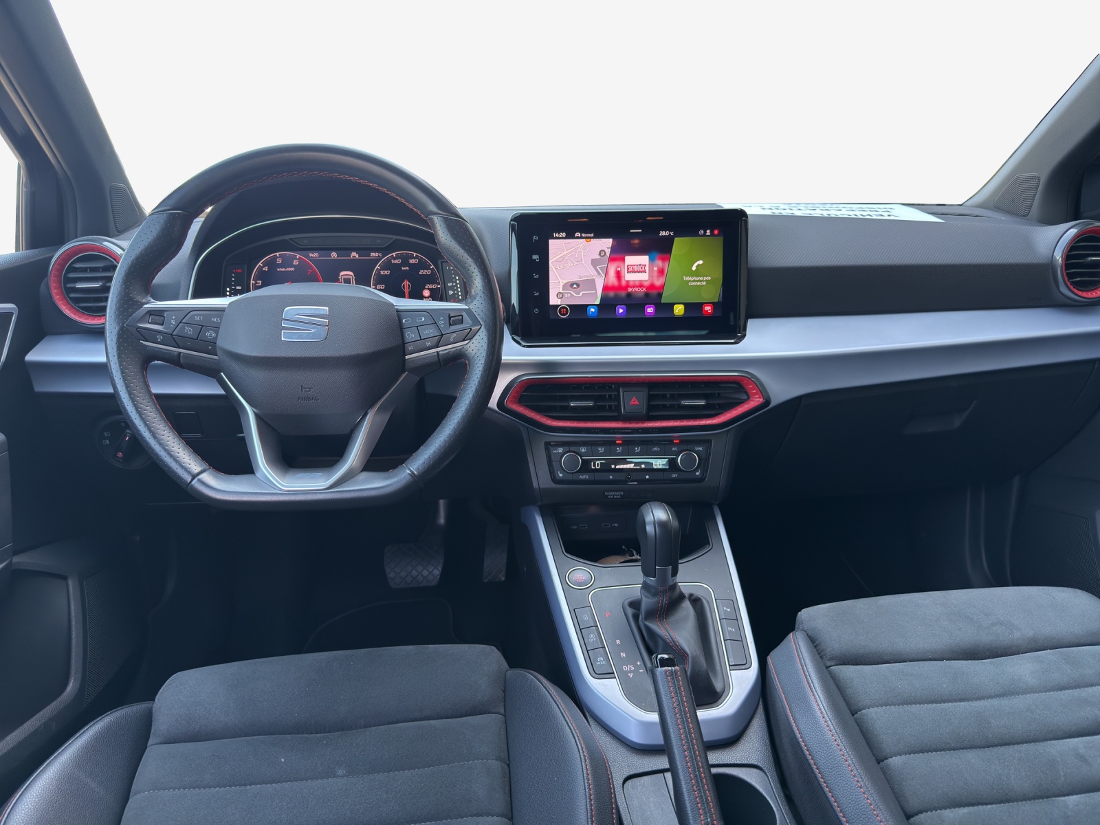 SEAT Arona 1.0 TSI Eco Hola FR DSG-image-8