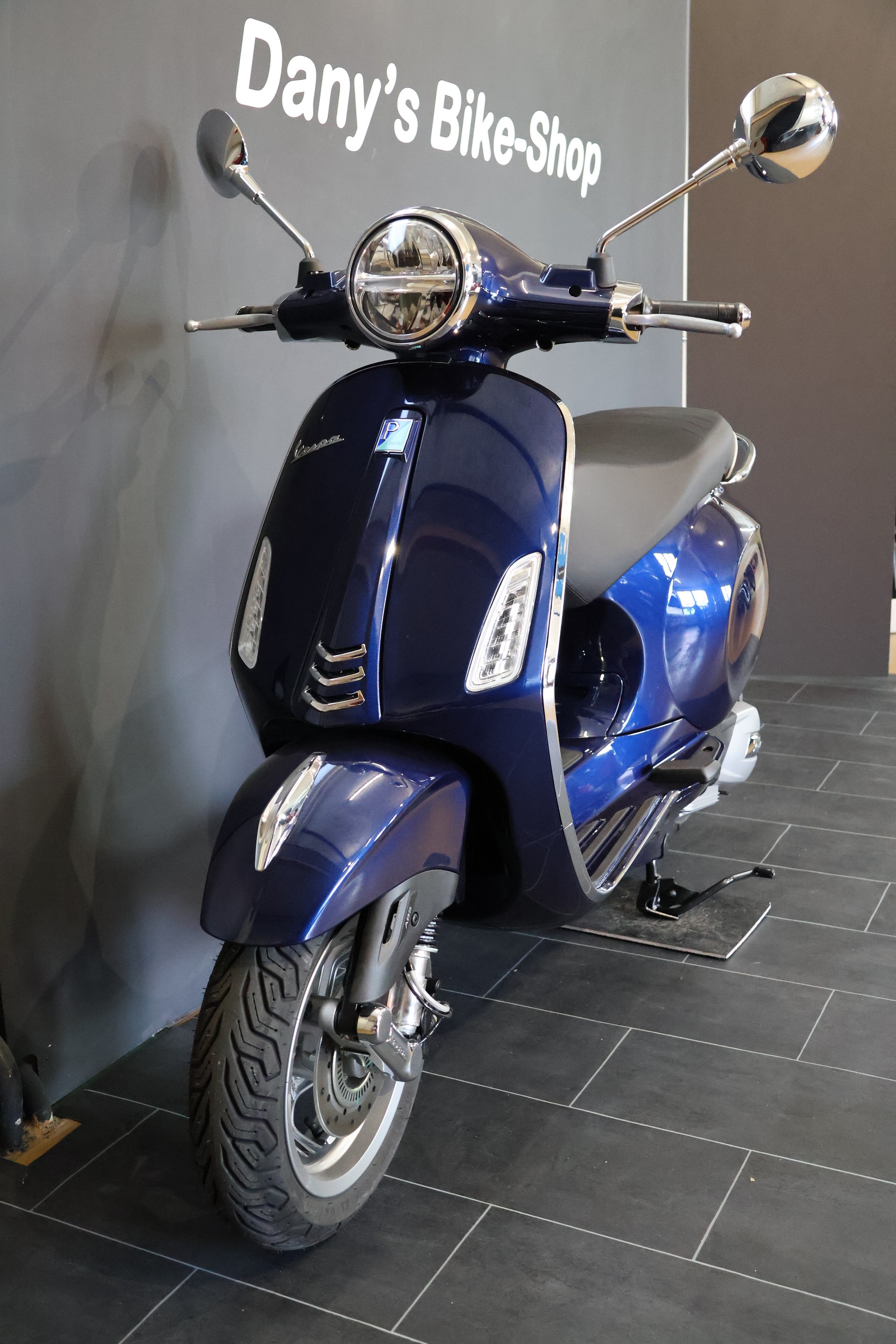 PIAGGIO Vespa 125 Primavera ABS E5+ (4Jahre Garantie)-showroom-element-3