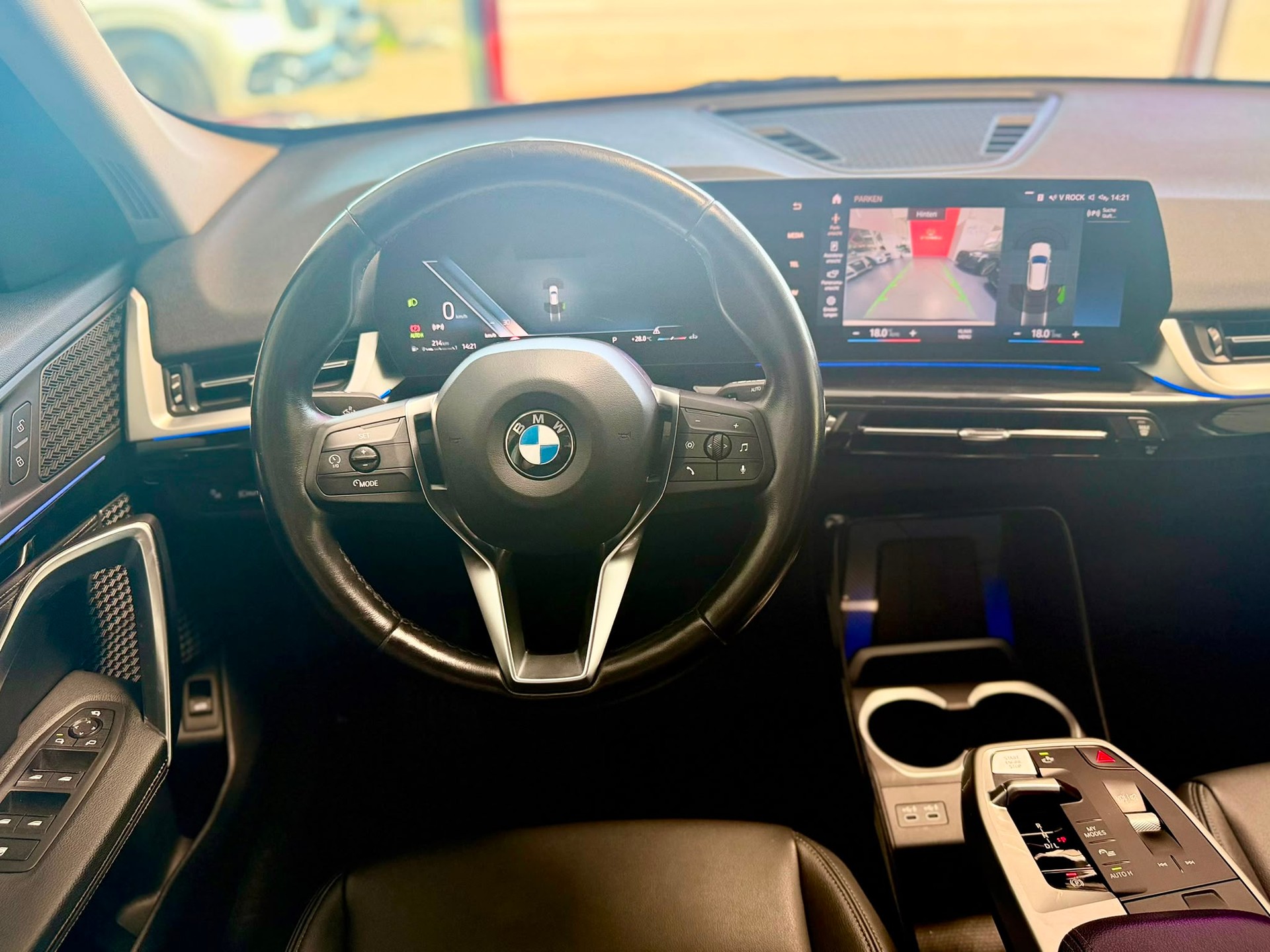 BMW X1 sDrive 18d *FACELIFT*-image-21
