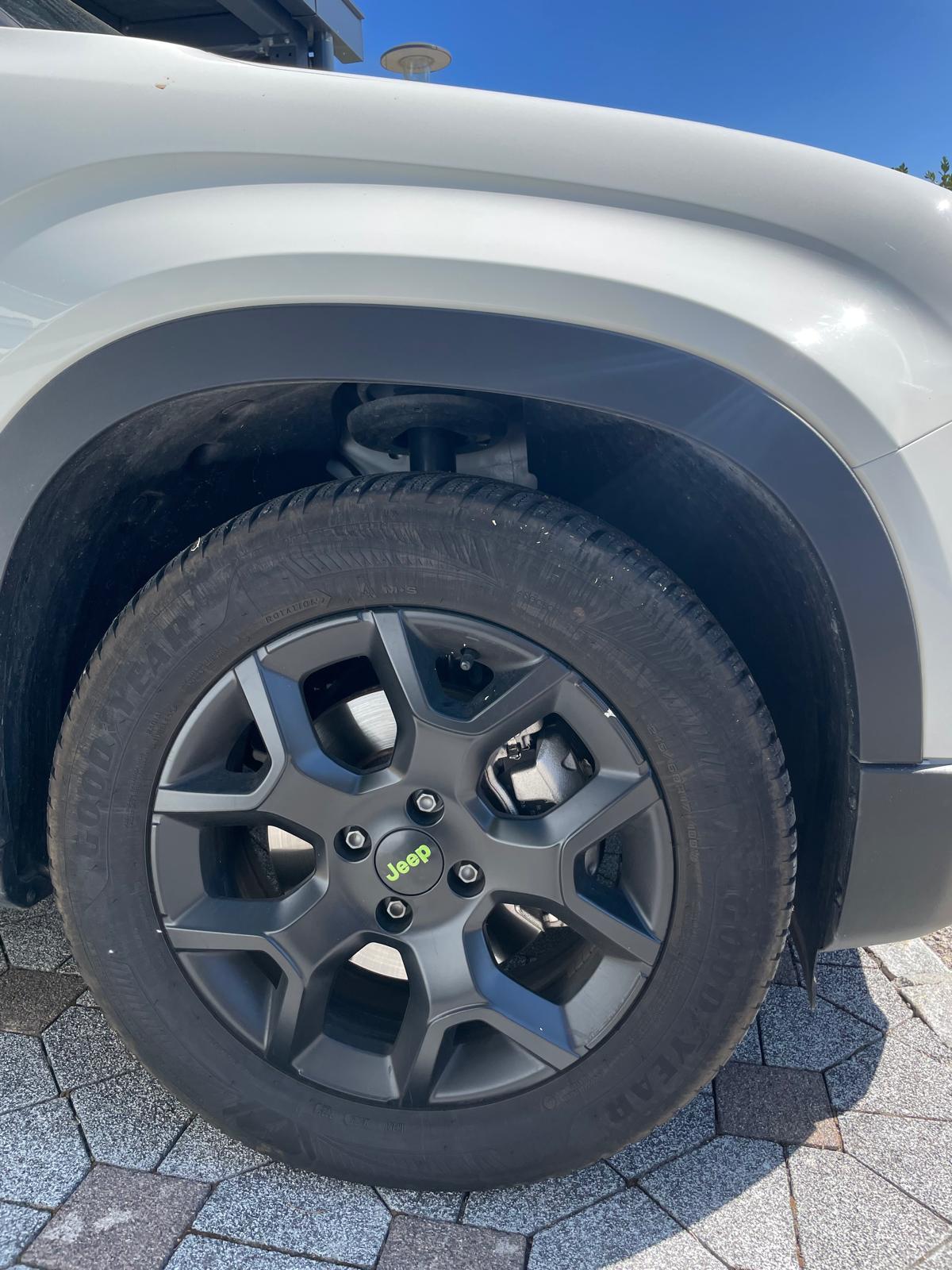 JEEP 1.2 MHEV Upland 4xe-image-17