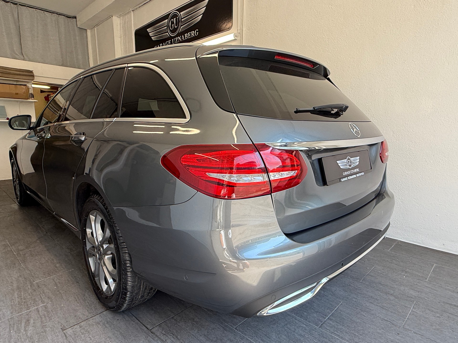 MERCEDES-BENZ C 200 Exclusive 4Matic 9G-Tronic Ab 250.- pro Monat Head-Up uvm-showroom-element-2