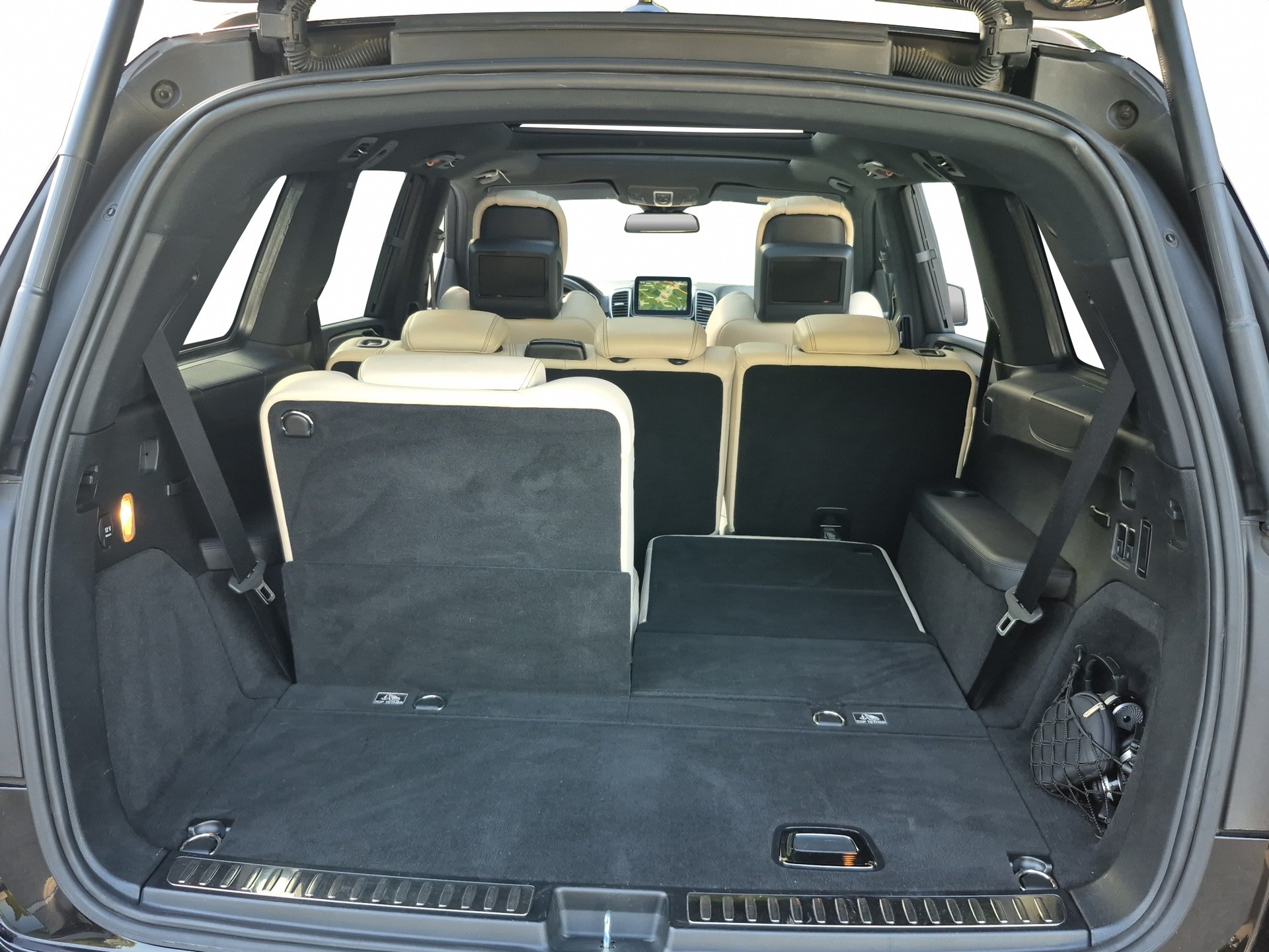 MERCEDES-BENZ GLS 63 AMG 4Matic Speedshift Plus 7G-Tronic *7-Plätzer / Anhängerkupplung*-image-14