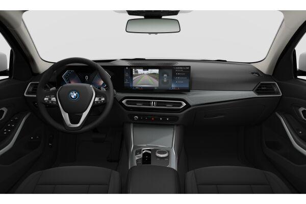 BMW 330e Touring xDrive G21 (CH) AHK-showroom-element-3
