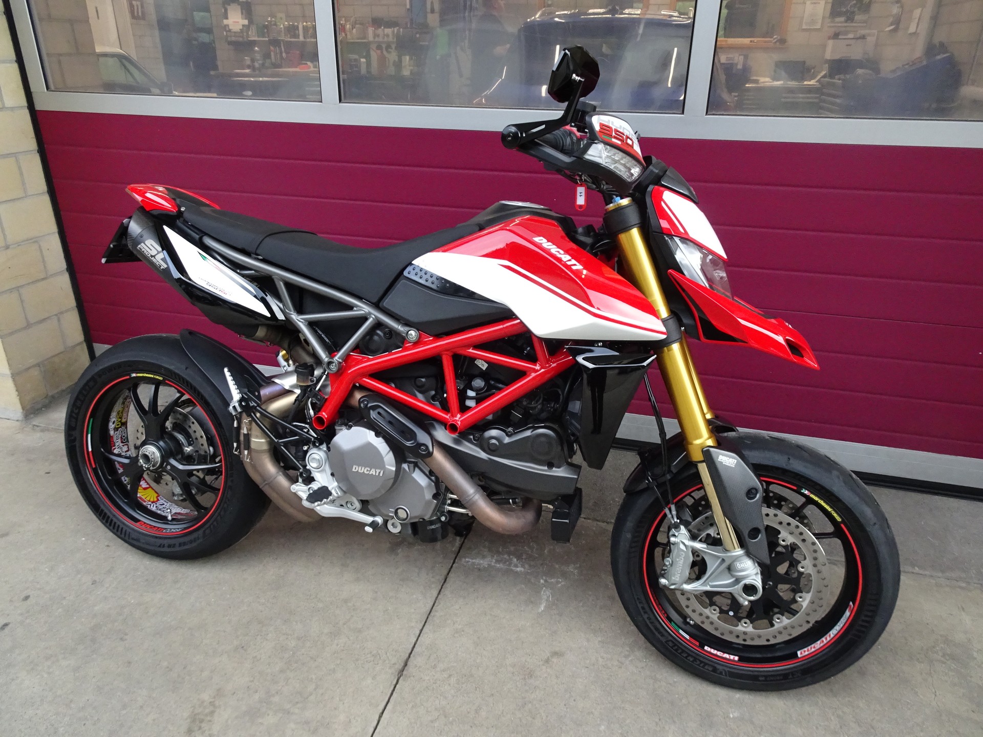 DUCATI Hypermotard 950 SP-image-2