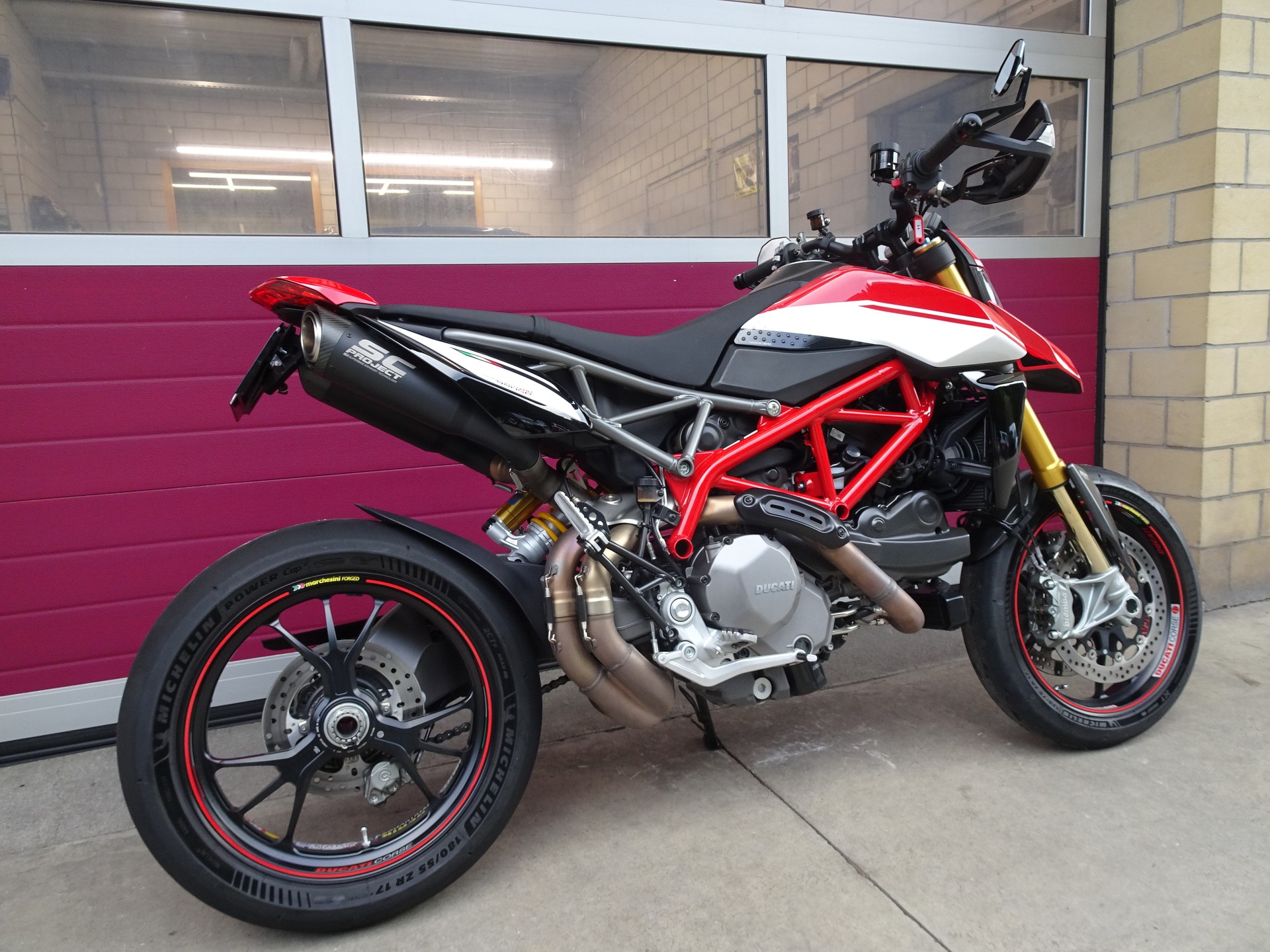 DUCATI Hypermotard 950 SP-image-8