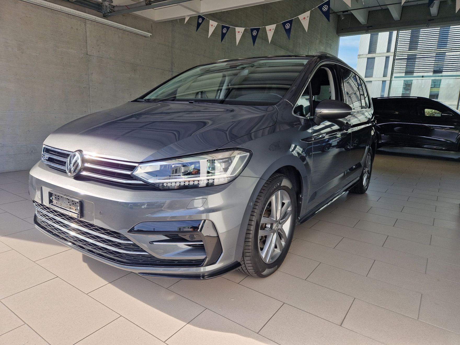 VW Touran 1.5 TSI EVO Highline DSG-showroom-element-2