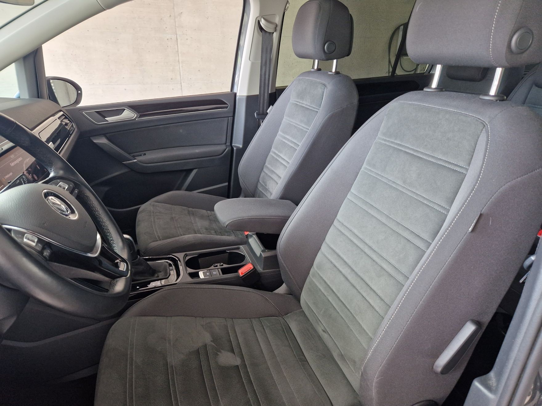 VW Touran 1.5 TSI EVO Highline DSG-image-8