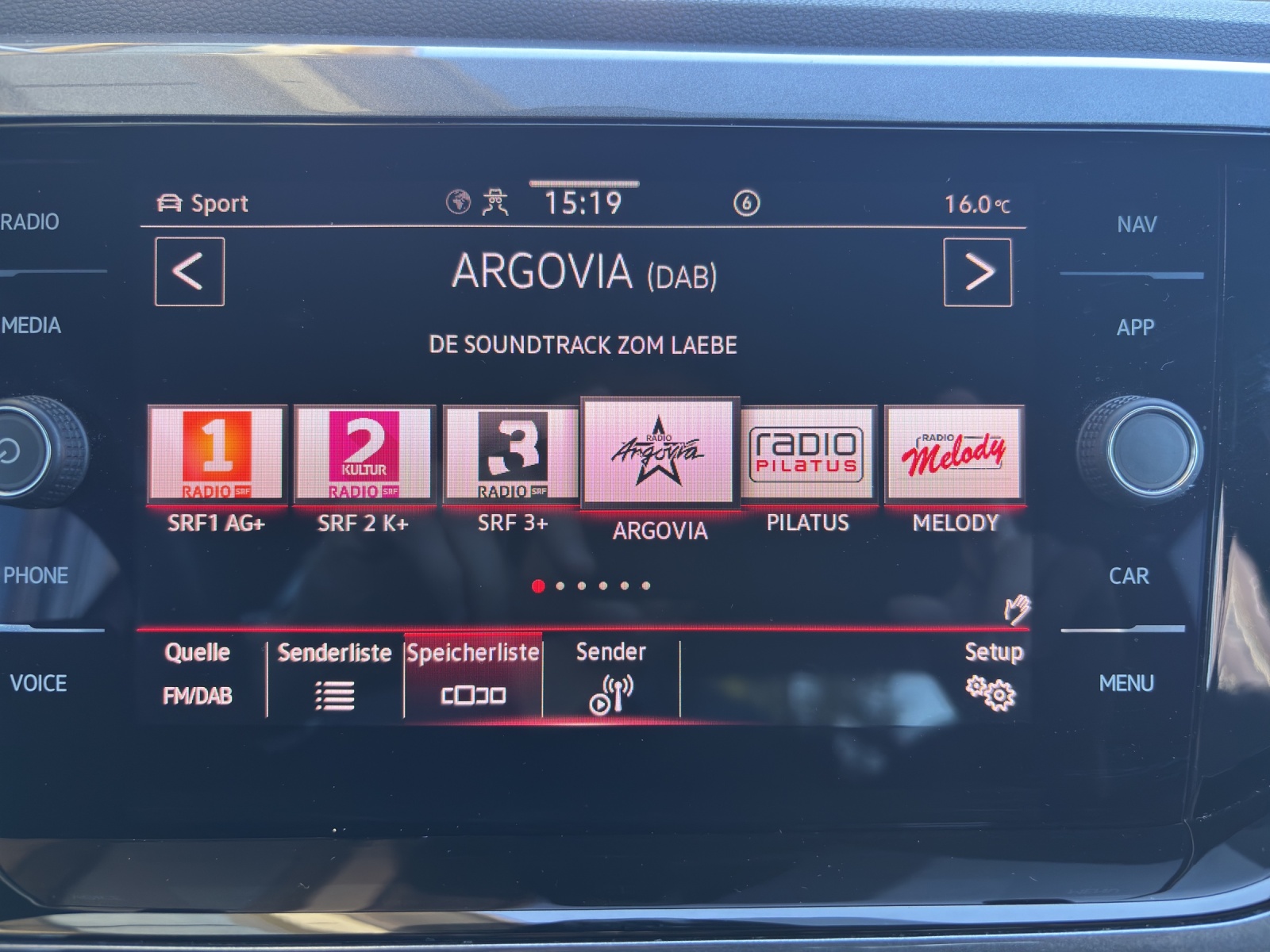 VW Polo 2.0 TSI GTI DSG mit Navi, Rückfahrkamera, Schwarze Aussenspiegel mit schwarzem Dach in Absetzfarbe & Winterräder-image-16