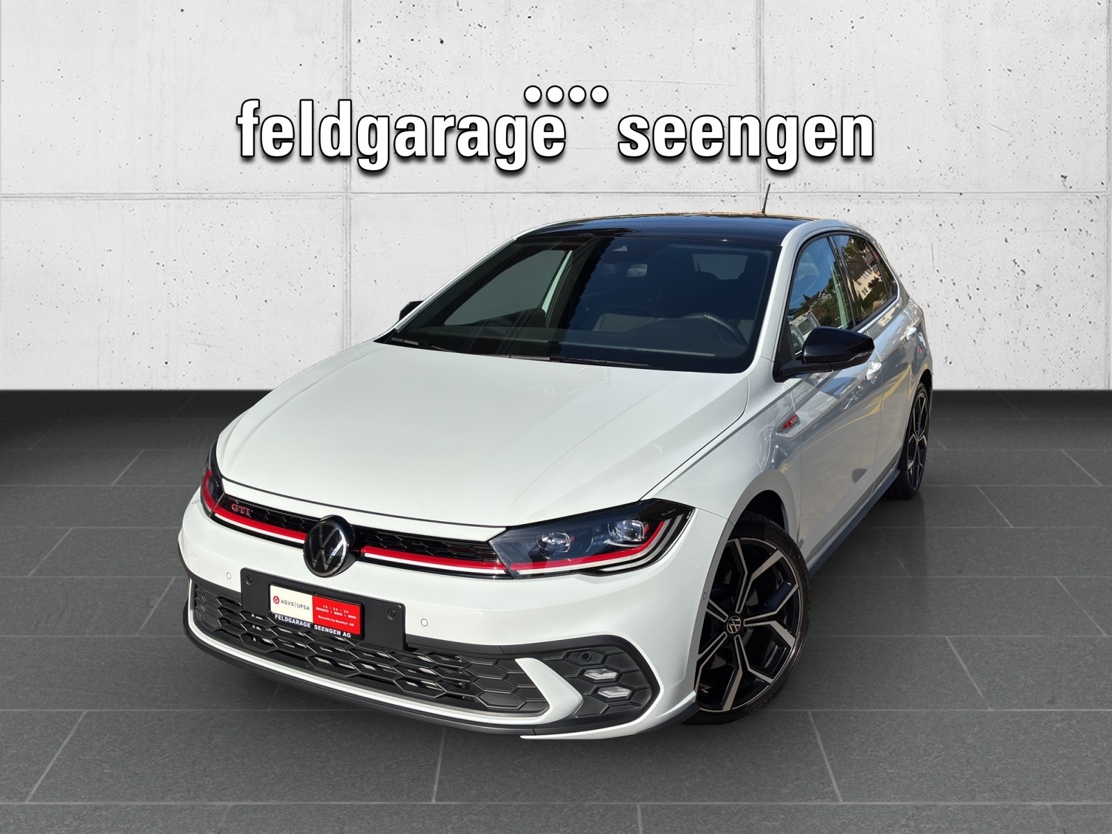 VW Polo 2.0 TSI GTI DSG mit Navi, Rückfahrkamera, Schwarze Aussenspiegel mit schwarzem Dach in Absetzfarbe & Winterräder