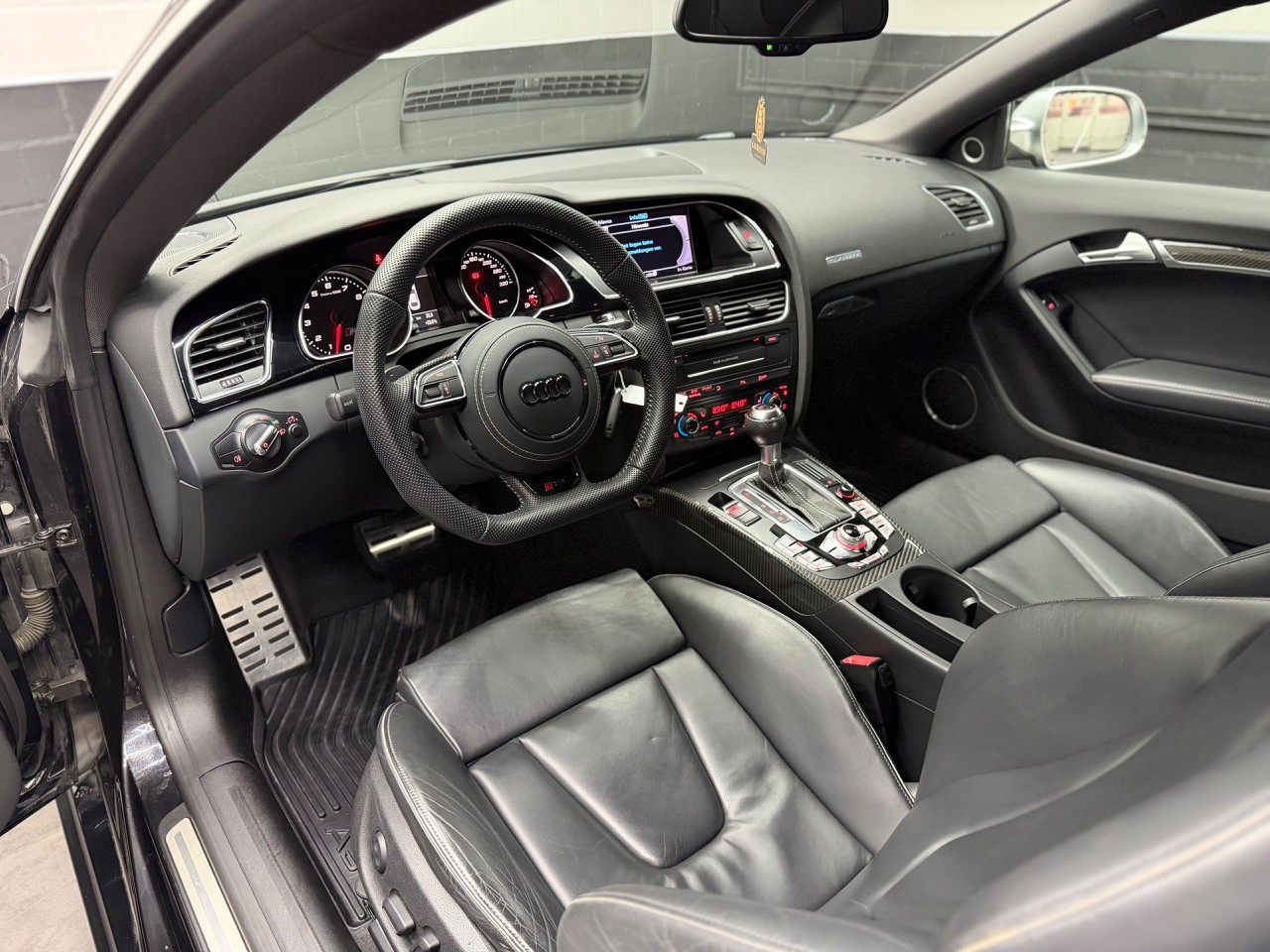 AUDI RS5 Coupé 4.2 FSI quattro S-tronic | V8 Sauger | Bang & Olufsen-image-13