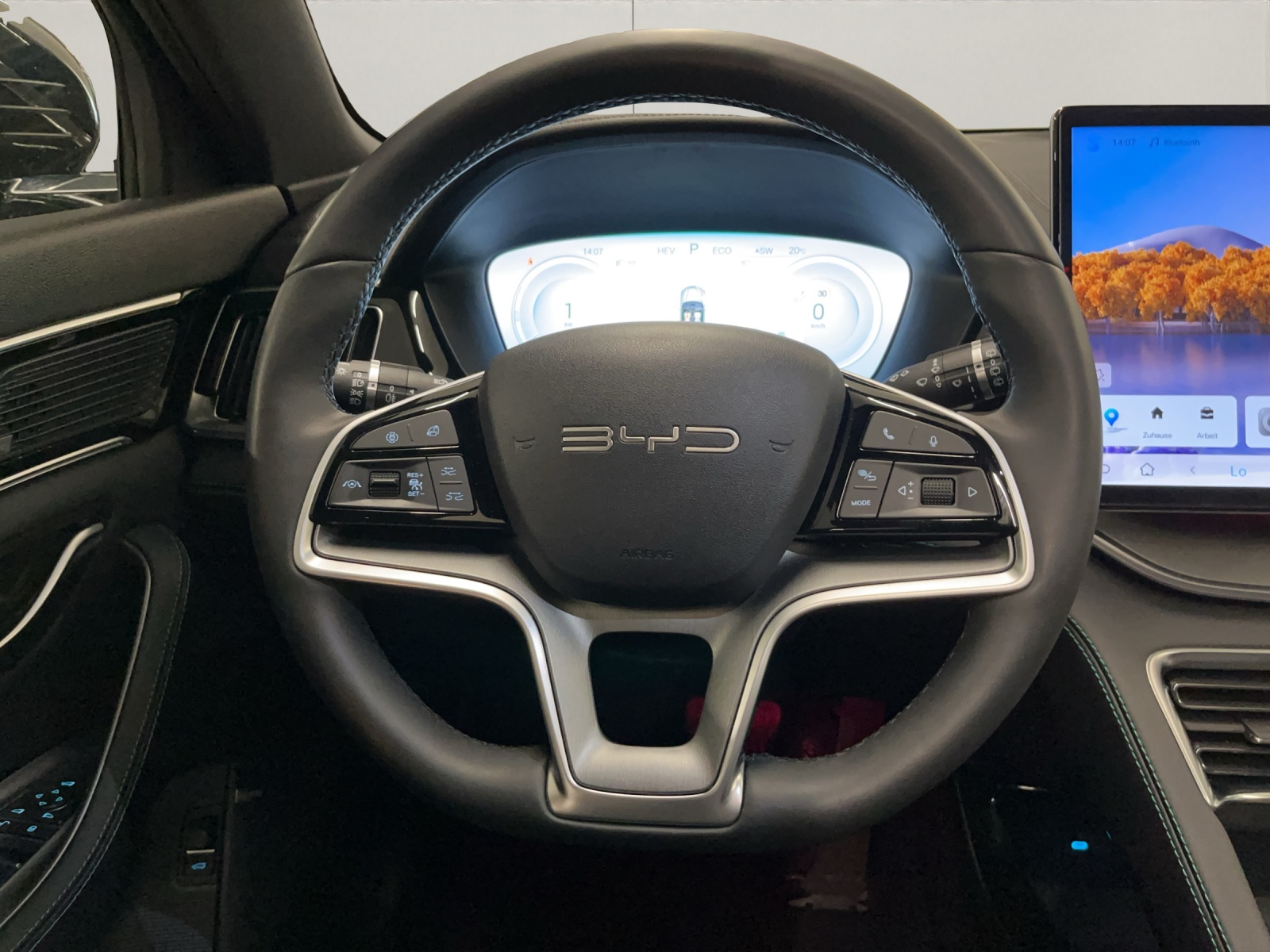 BYD Seal U DM-i Design AWD-image-4