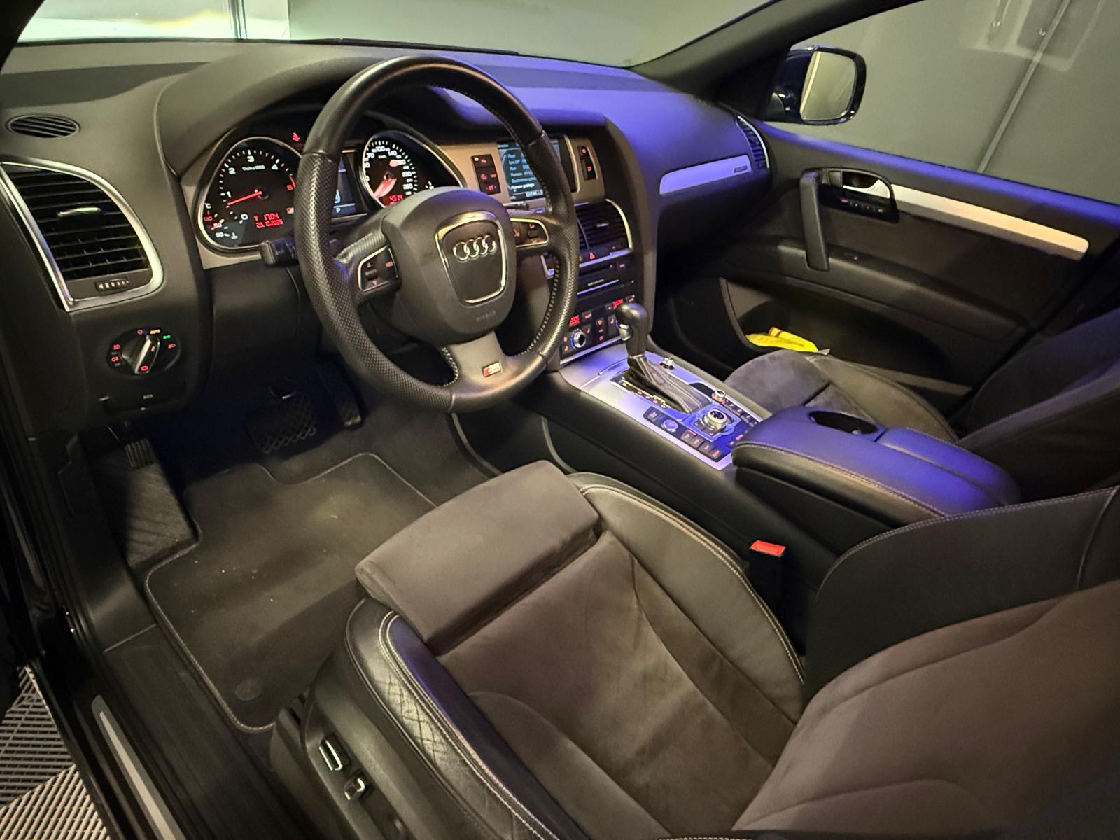 AUDI Q7 4.2 TDI quattro tiptronic-showroom-element-1