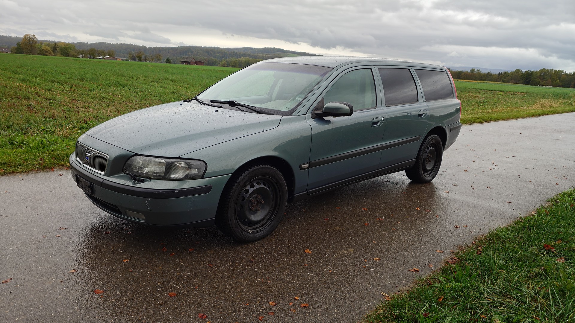 VOLVO V70 2.5T AWD