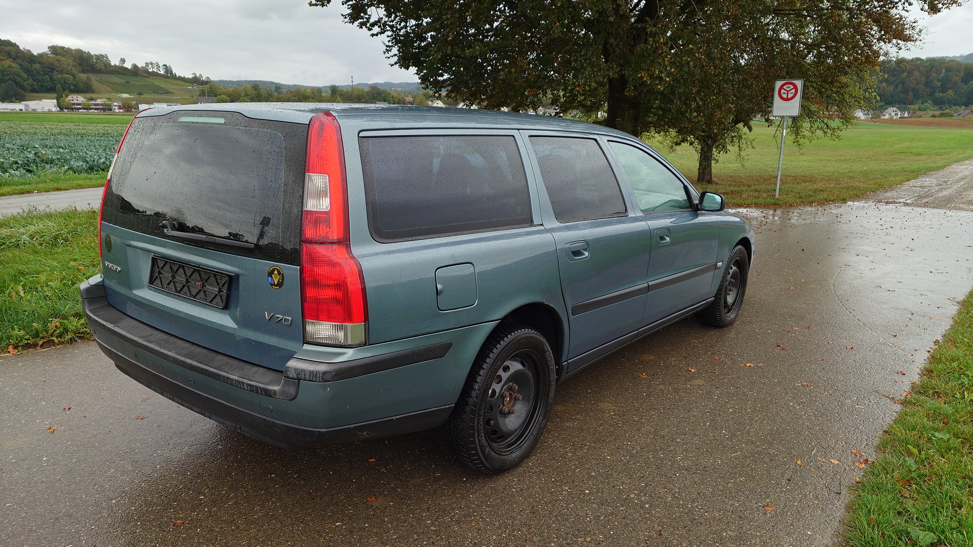 VOLVO V70 2.5T AWD-image-5