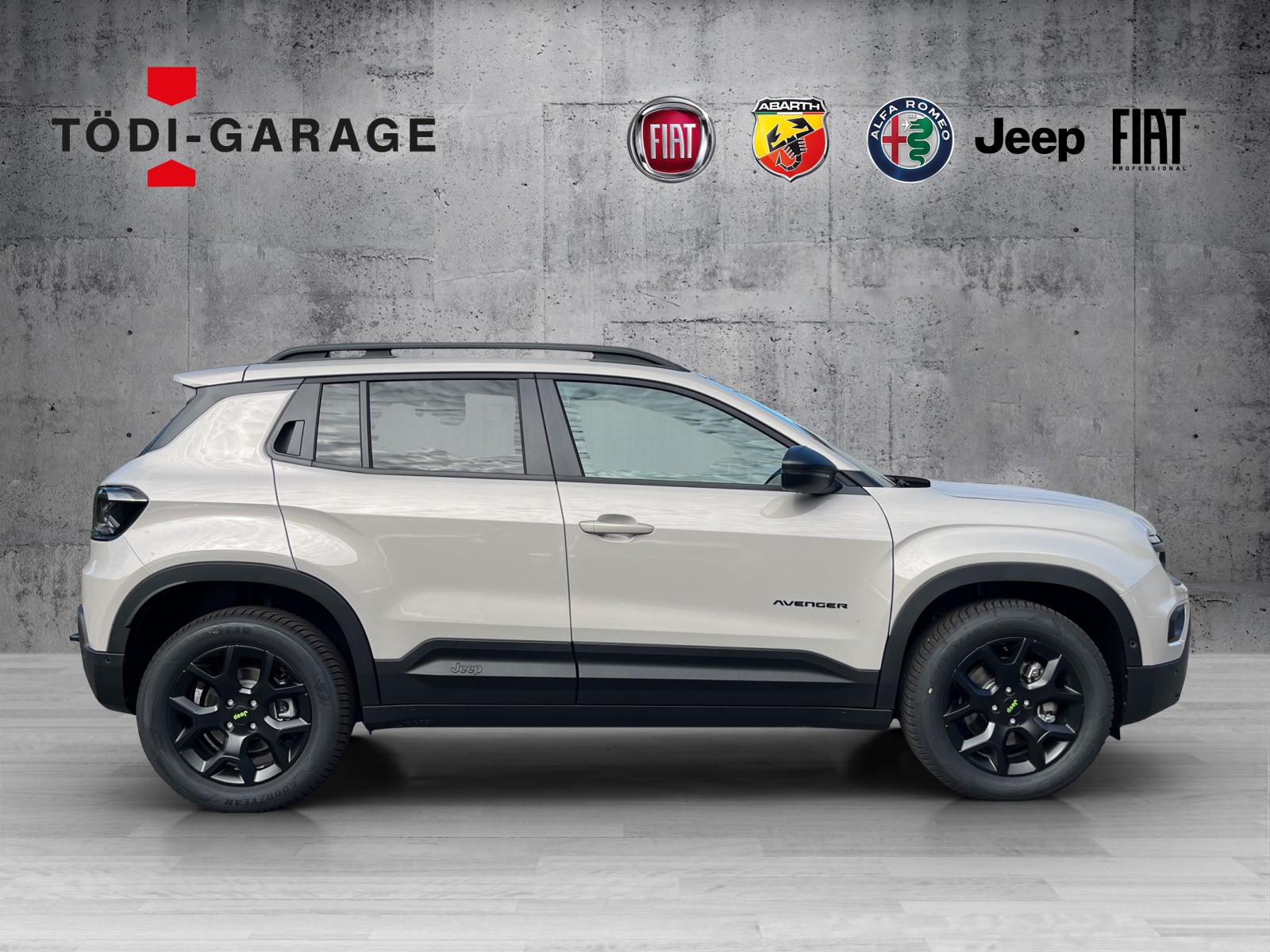 JEEP Avenger 1.2 MHEV Overland Pack Leder 4xe-image-6