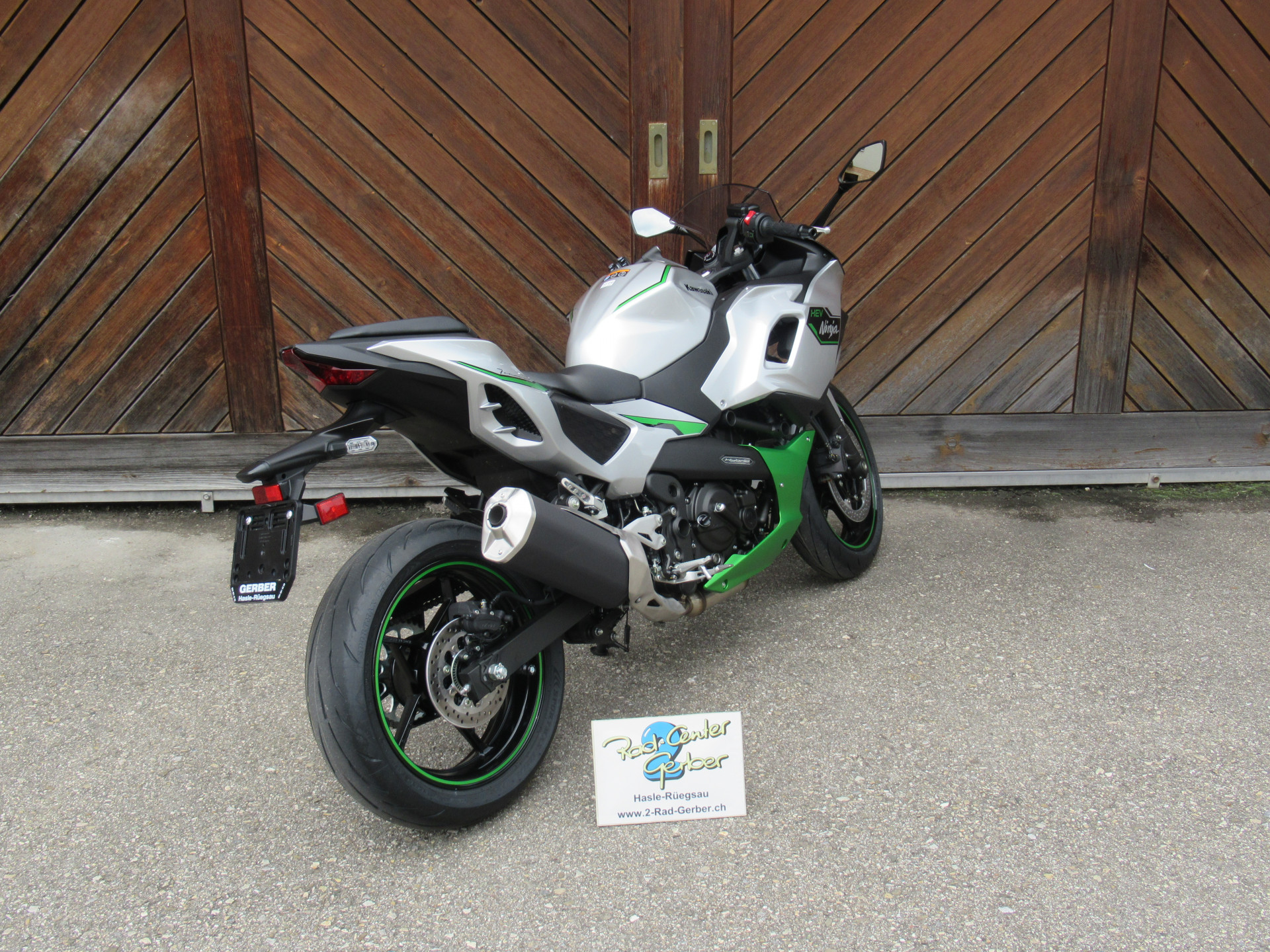 KAWASAKI Ninja 7 Hybrid-image-5
