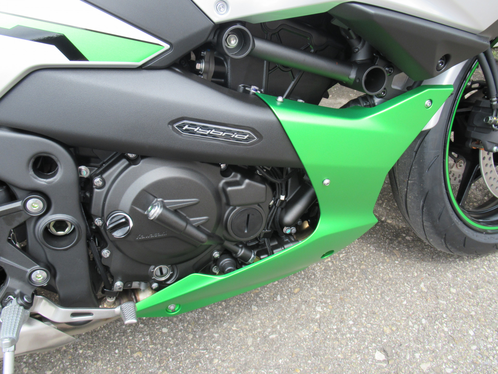 KAWASAKI Ninja 7 Hybrid-image-7