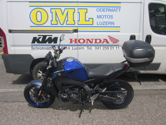 YAMAHA MT-09-image-1