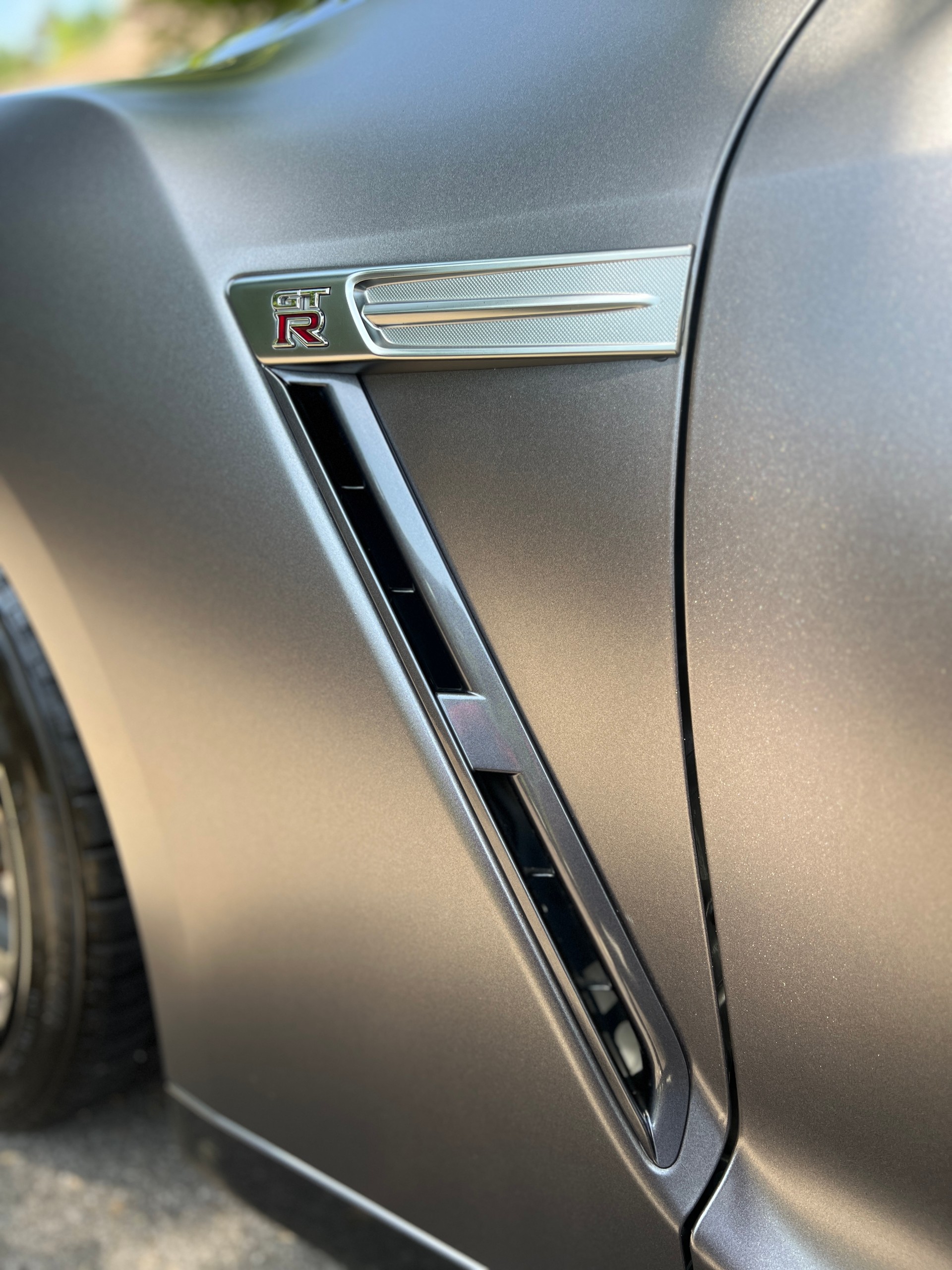 NISSAN GT-R-image-14