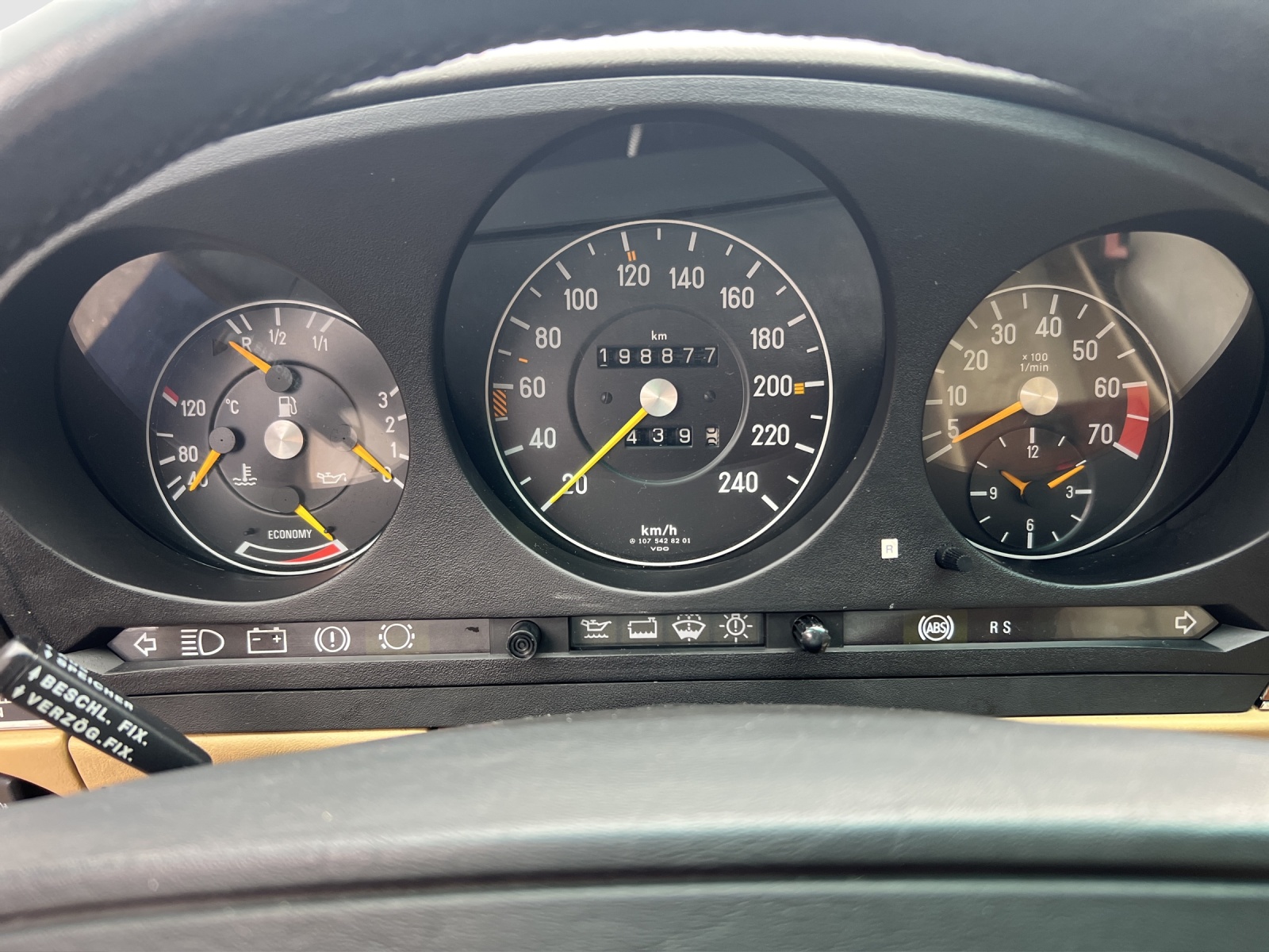 MERCEDES-BENZ 420 SL Automatic-image-23