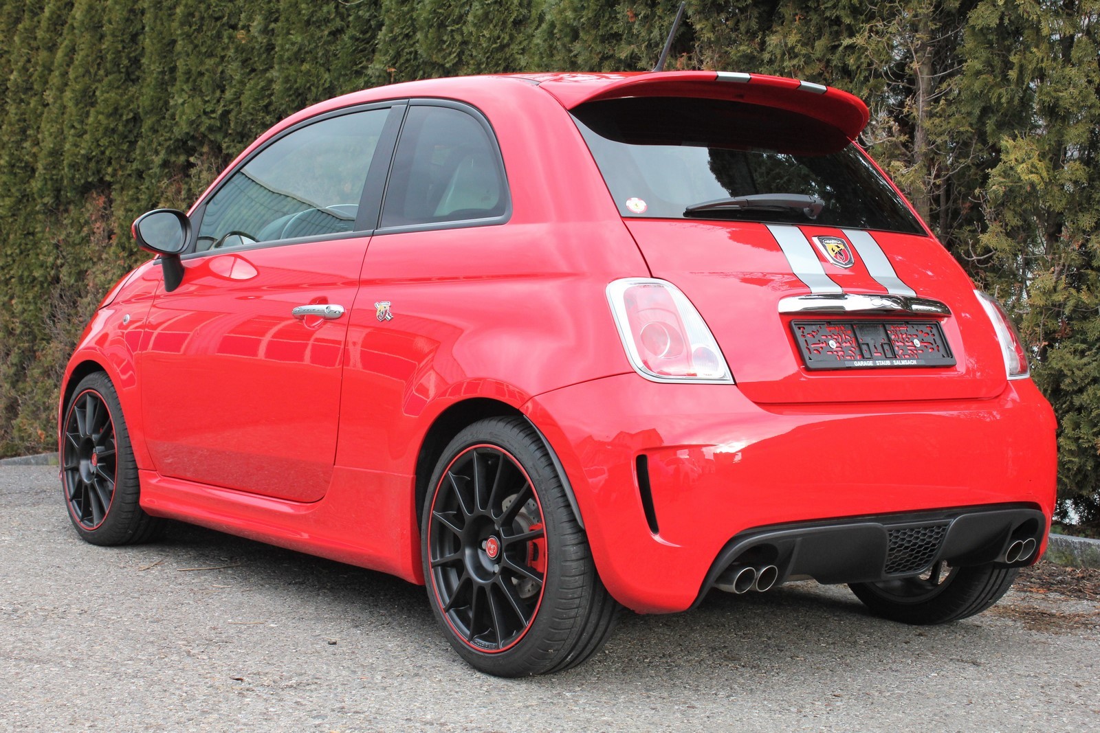 FIAT 500 1.4 16V Turbo Abarth 695 SS Ferrari Dealer Edition-image-2