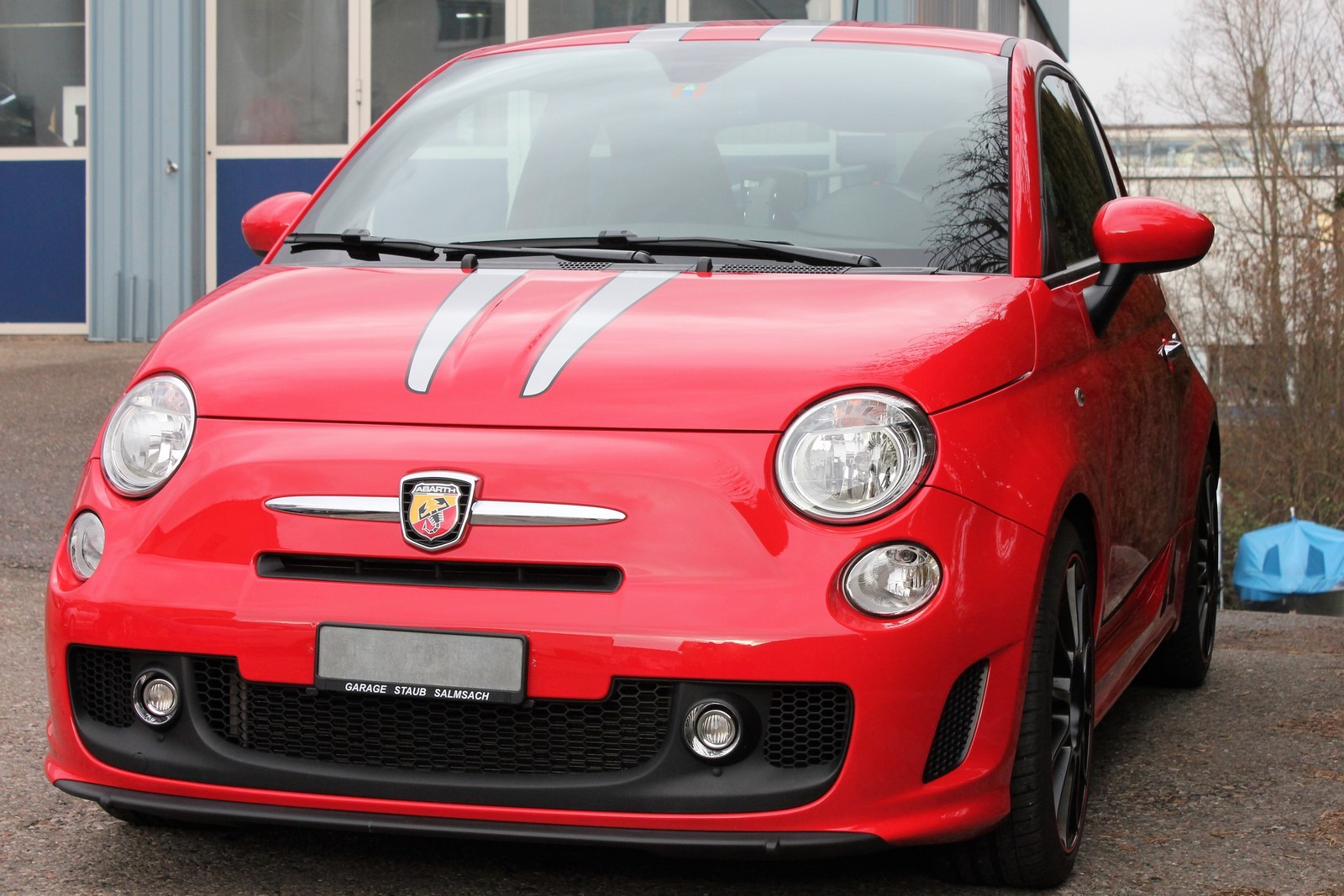 FIAT 500 1.4 16V Turbo Abarth 695 SS Ferrari Dealer Edition-image-1