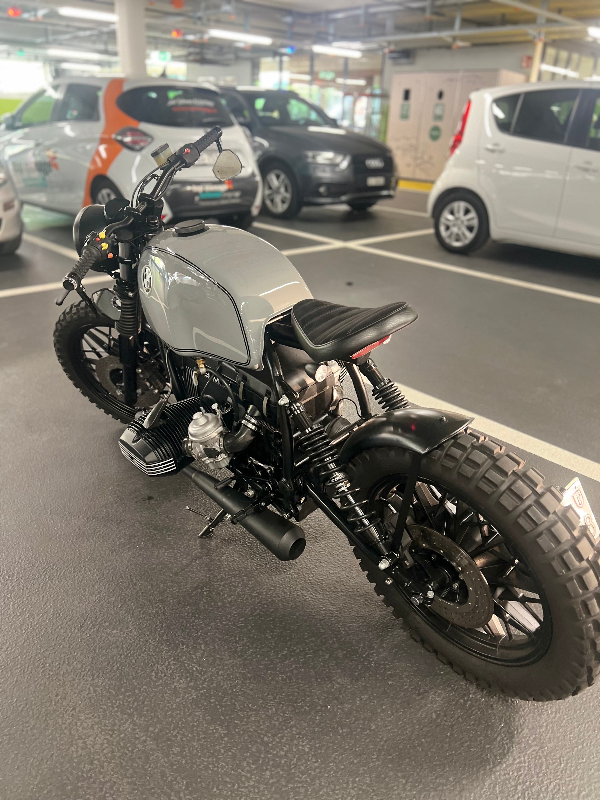 BMW R100 RS Bobber-image-2