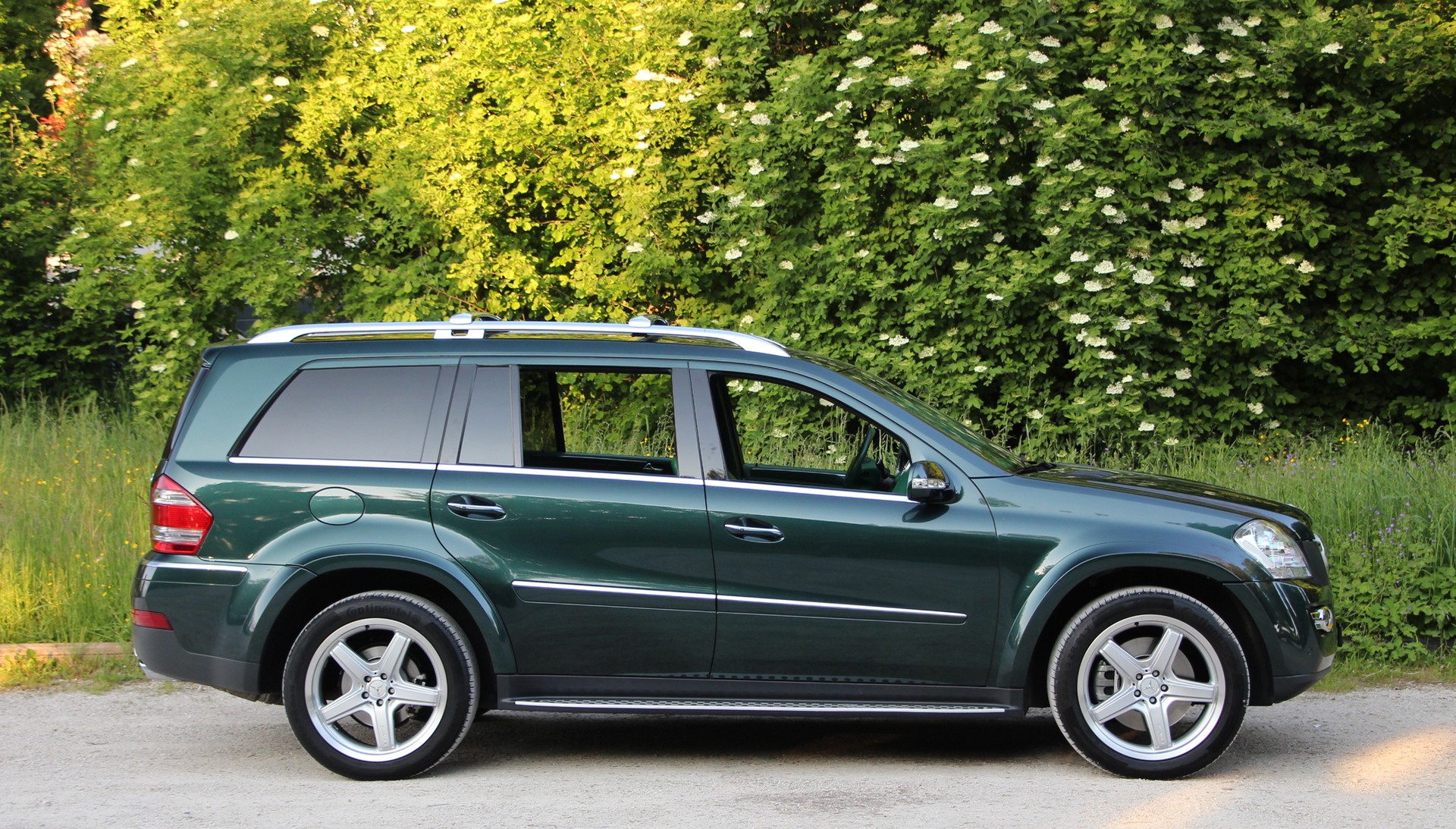 MERCEDES-BENZ GL 500 4Matic 7G-Tronic-image-23