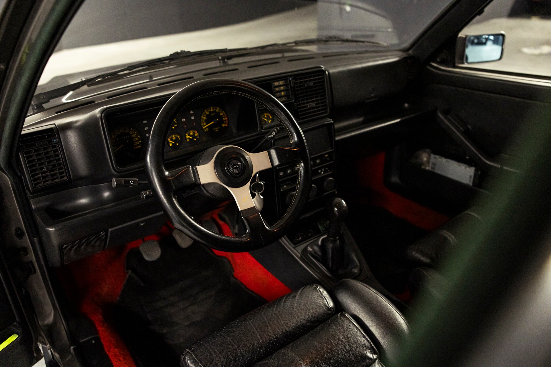 LANCIA Delta 1600 HF Turbo Veteranfahrzeug-image-8