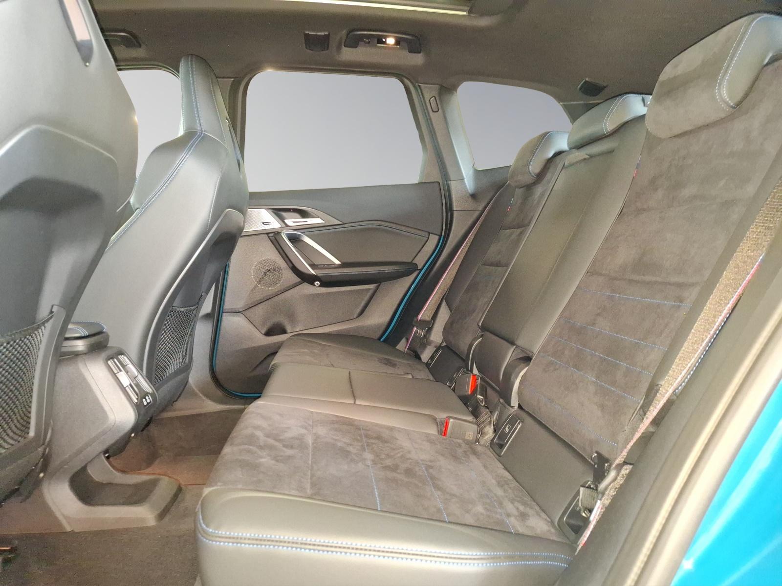 BMW X1 20d xDrive paddles-image-6
