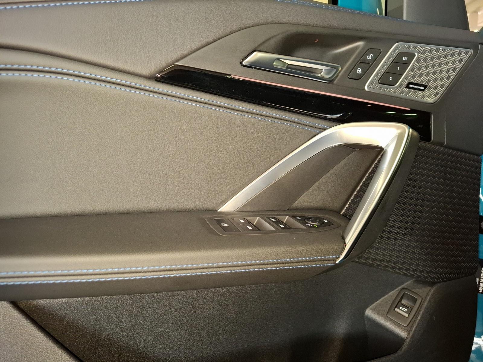BMW X1 20d xDrive paddles-image-5