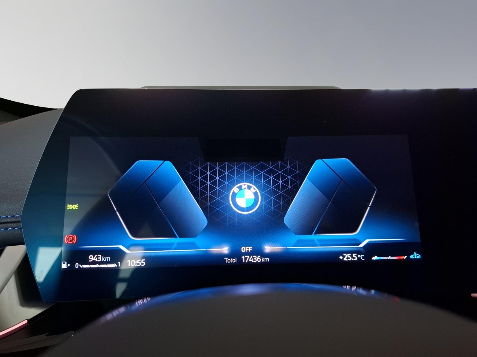 BMW X1 20d xDrive paddles-image-4