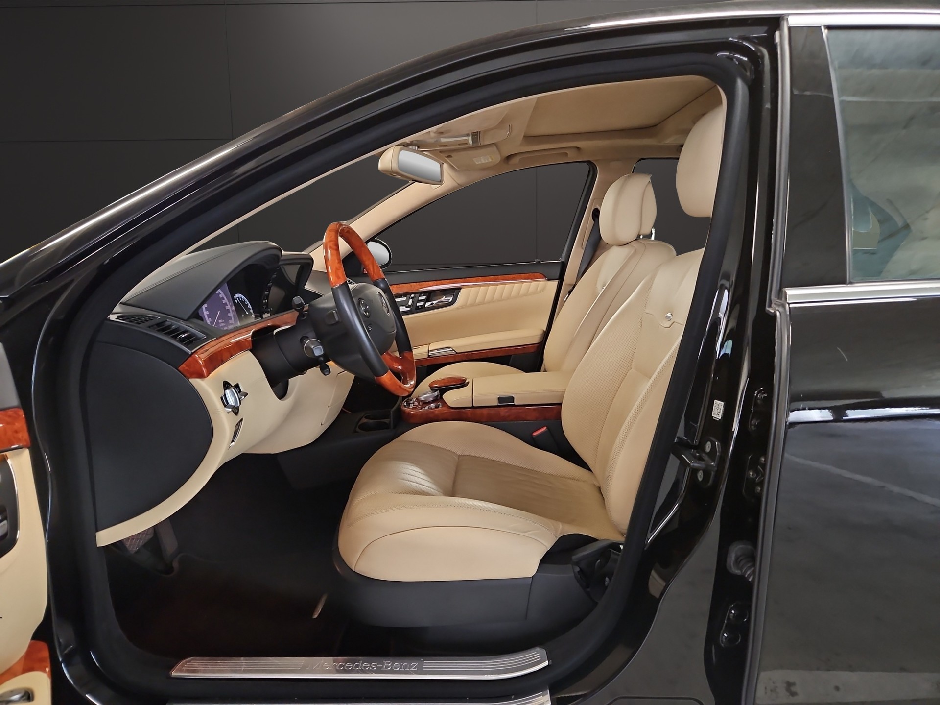 MERCEDES-BENZ S 600 L Automatic-image-8